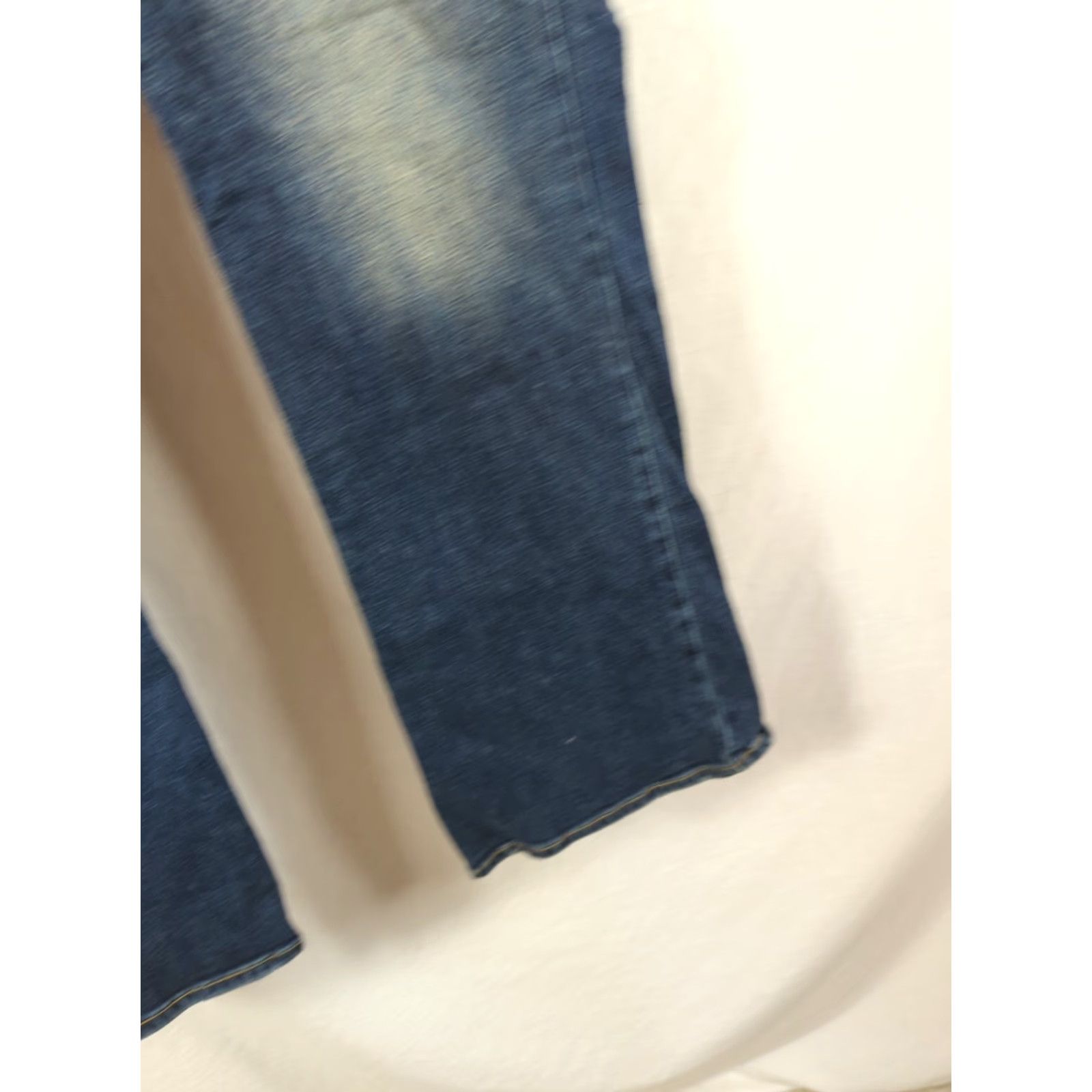 American Eagle Outfitters American Eagle Outfitters Jeans Womens Regular Kick Boot Medium Blue Denim Stretch 5-Pocket Logo Bootcut Vintage No N/A Size 36" / US 14 / IT 50 - 3 Thumbnail
