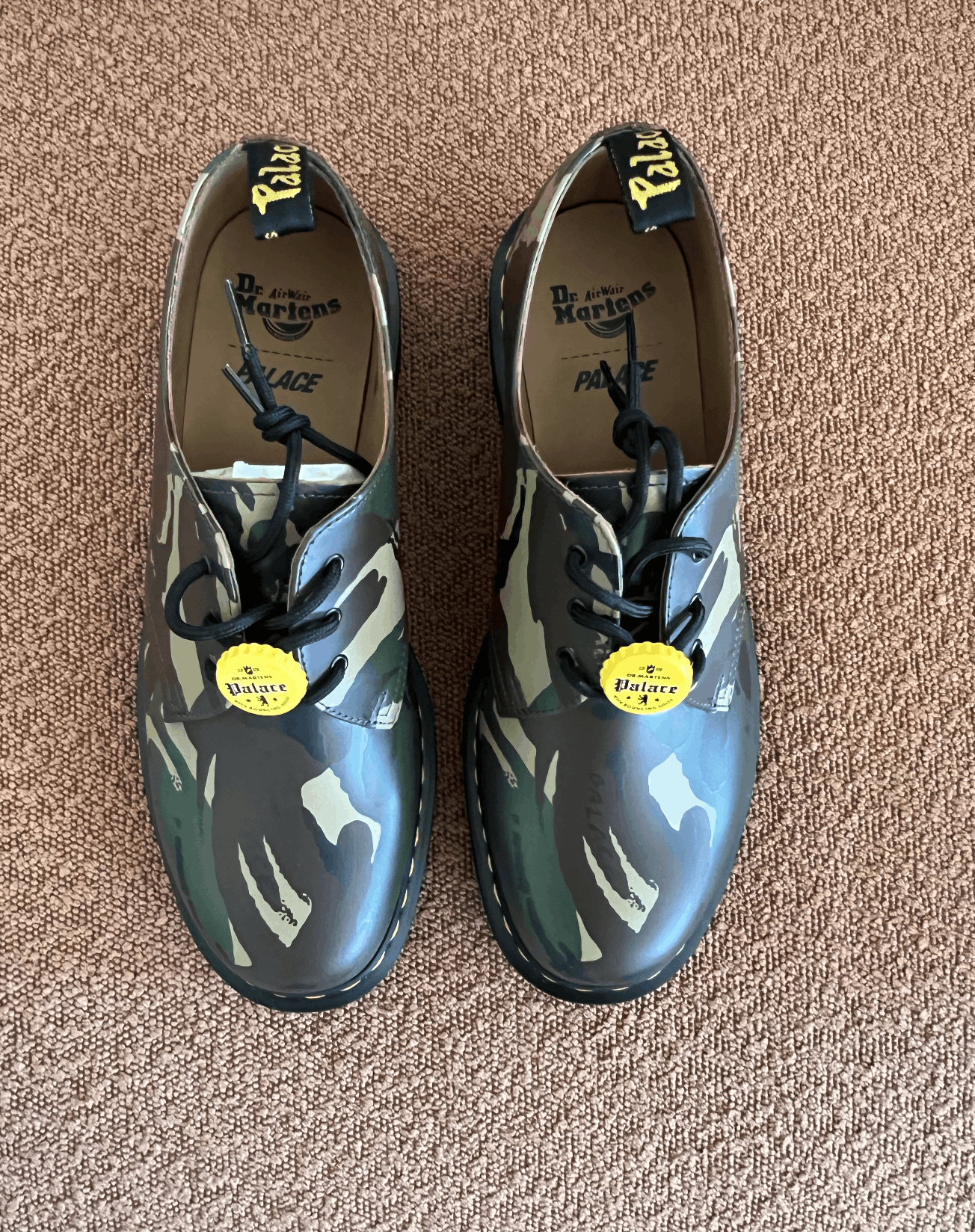 Dr. Martens × Supreme Supreme Dr Martens 3-Eye Spider Web