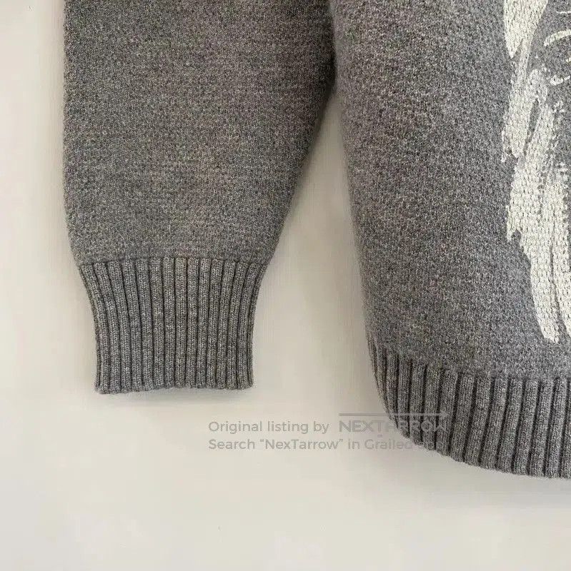 Chanel Chanel Gray Wool Blend Sweater with Lion Design . Size M / US 6-8 / IT 42-44 - 4 Thumbnail