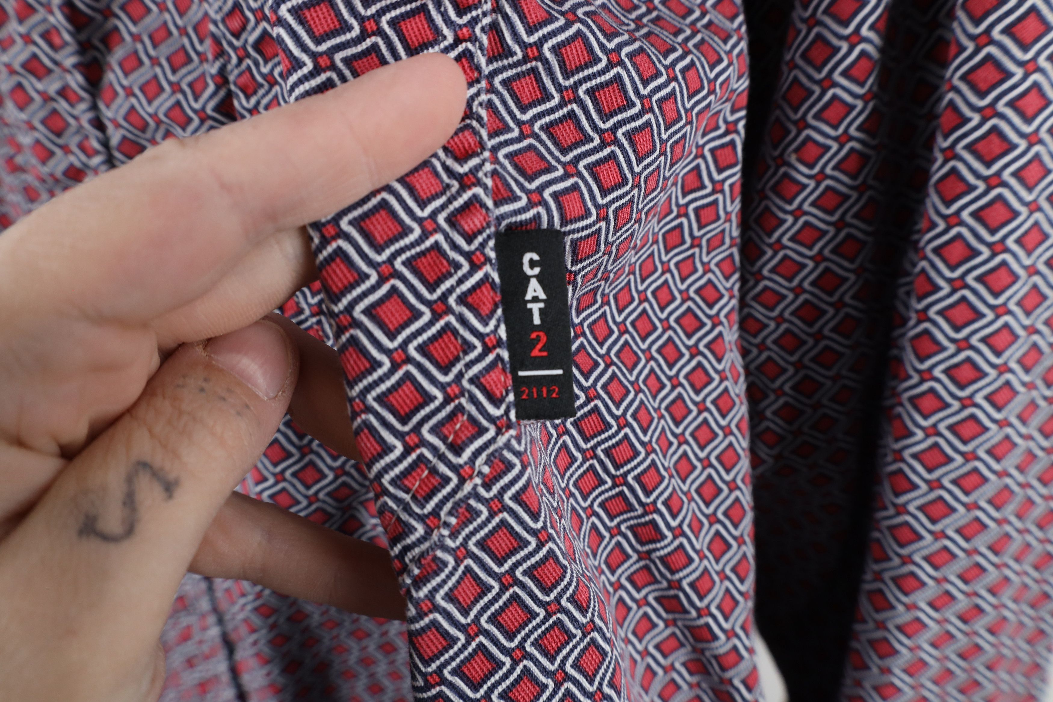 Ariat × Vintage Ariat FR Fire Flame Resistant Geometric Button Shirt Red Size US XXL / EU 58 / 5 - 5 Thumbnail