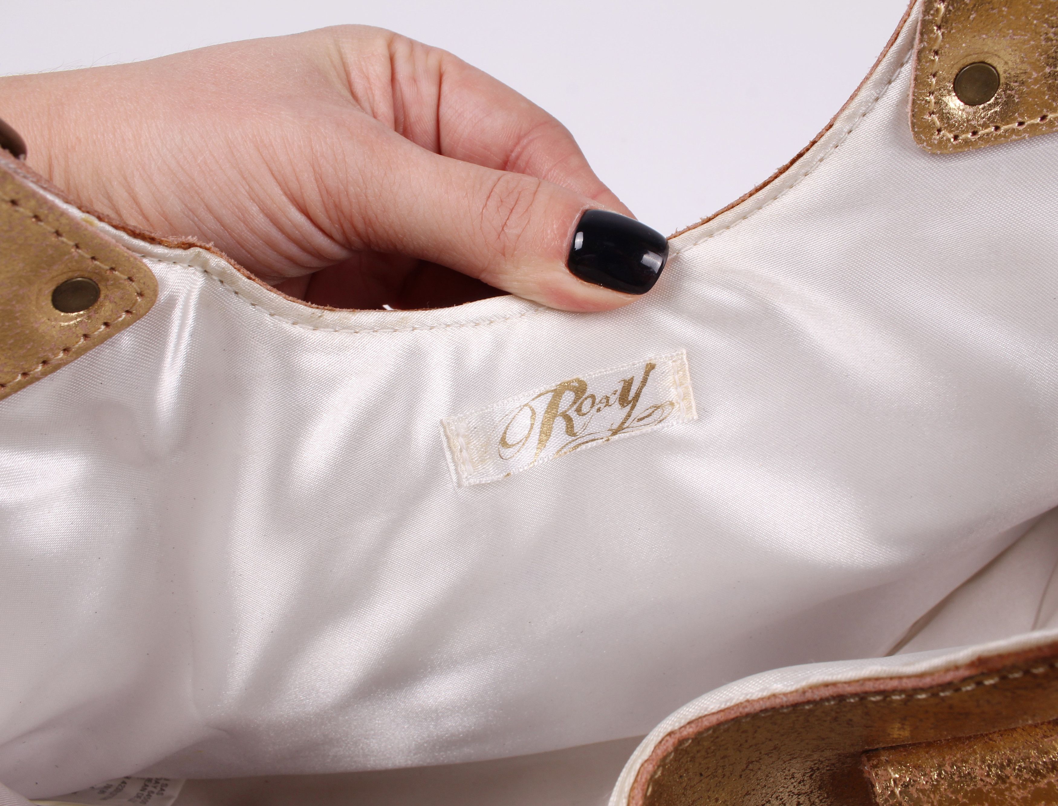Vintage Vintage Y2K Roxy Gold Handle Bag Size ONE SIZE - 5 Thumbnail