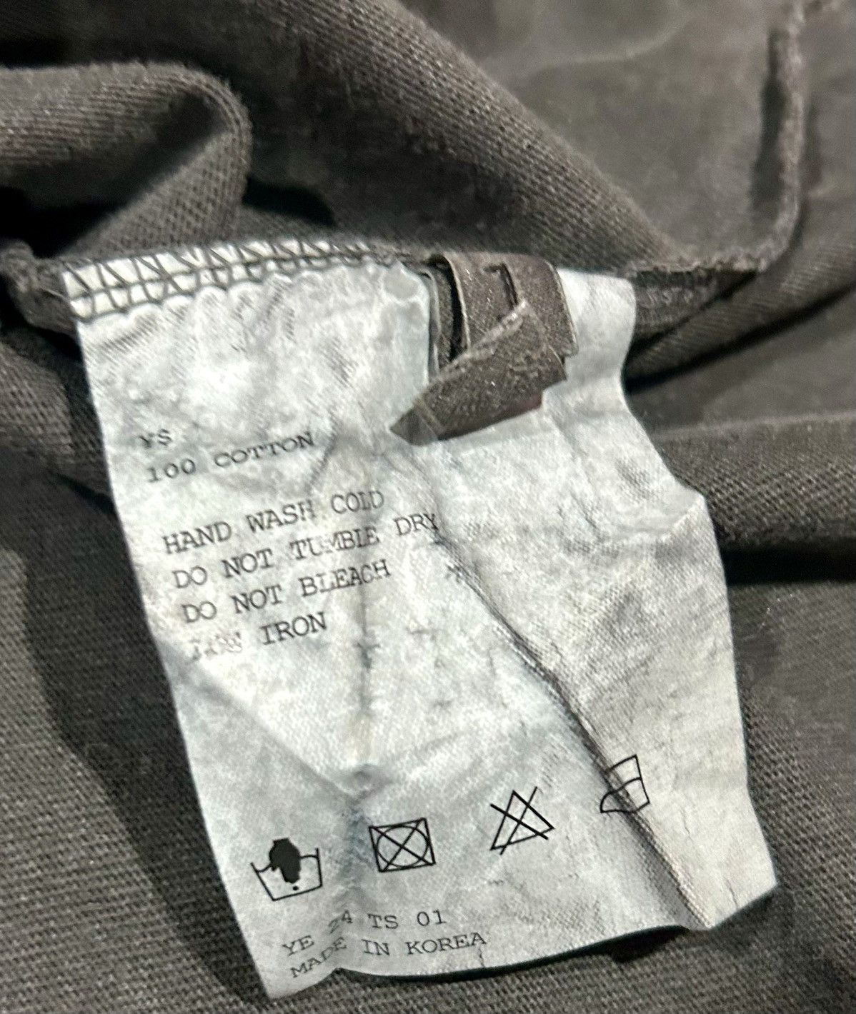 Yeezy Yeezy x ¥$ Vultures Korea Exclusive T-Shirt - Black - Size 1 Size US S / EU 44-46 / 1 - 9 Thumbnail