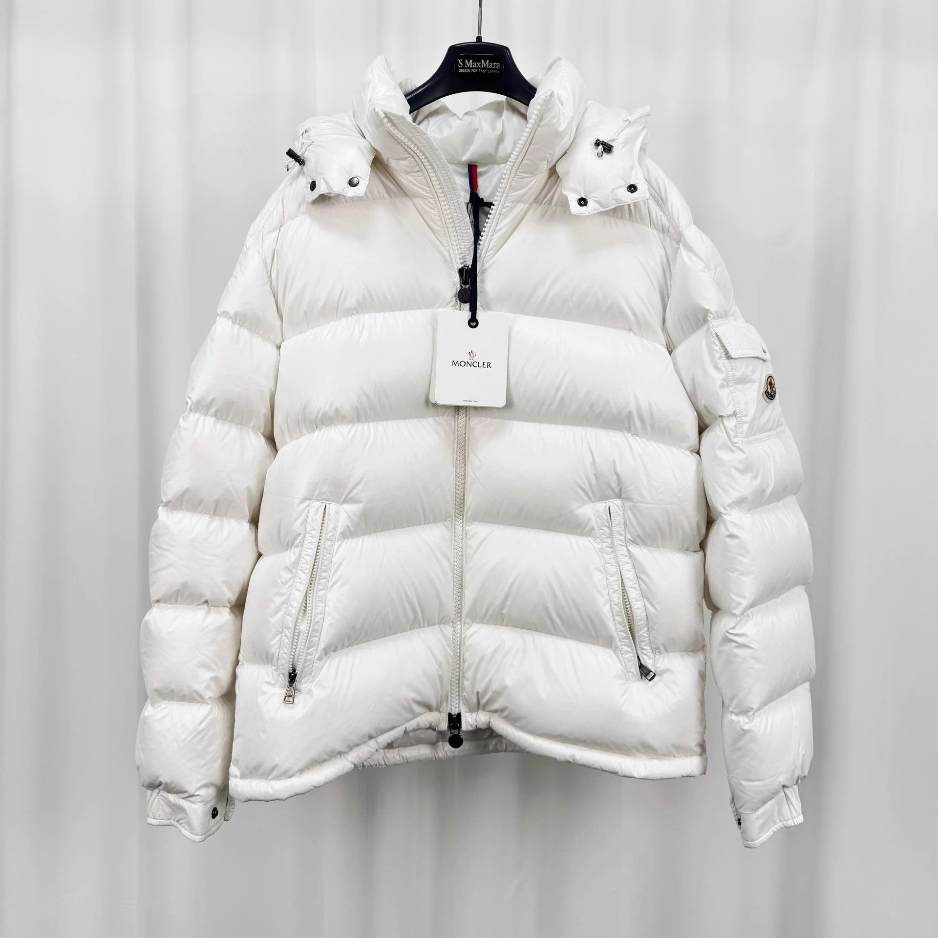 Moncler Moncler Maya Embroidered Logo Puffer 6 Size 3XL / US 20-22 - 1 Thumbnail