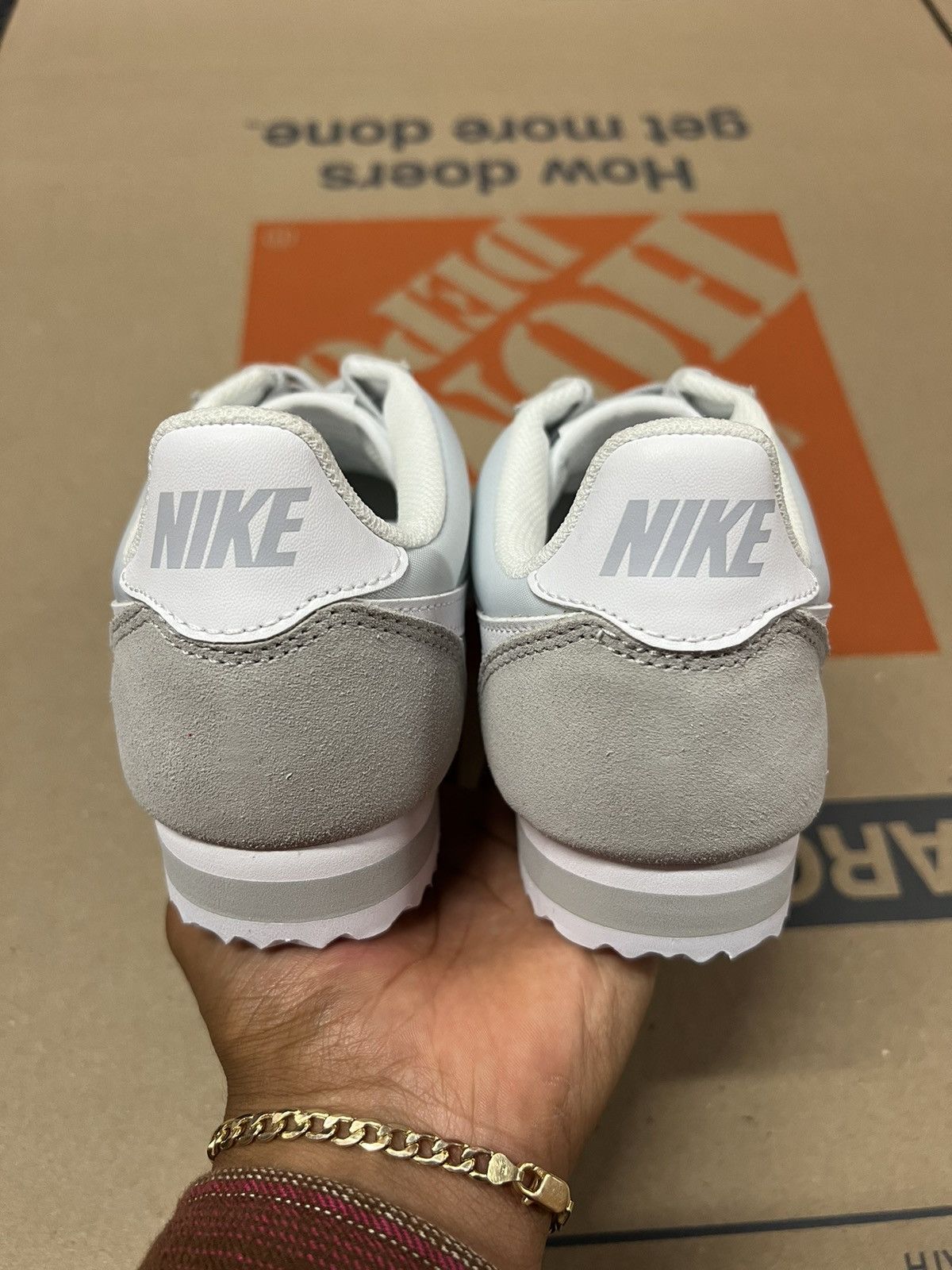 Nike Women’s Nike Classic Cortez Nylon - pure platinum Size US 8 / IT 38 - 3 Thumbnail