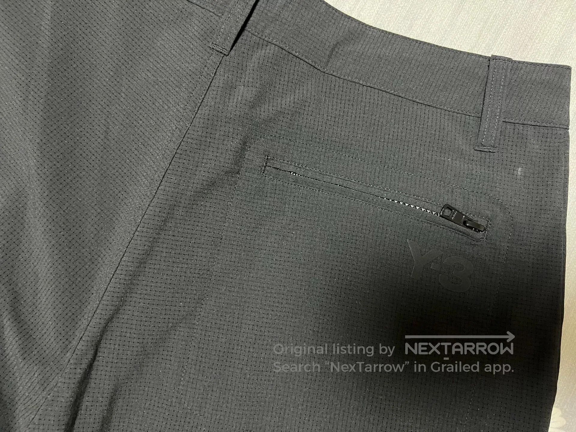 Y-3 Y-3 Black Shorts for Men. Size US 30 / EU 46 - 4 Thumbnail