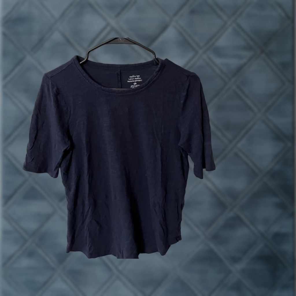 Banana Republic Banana Republic Stolid Malibu Tee Shirt Womens Small Navy Blue Stripe Size S / US 4 / IT 40 - 1 Thumbnail
