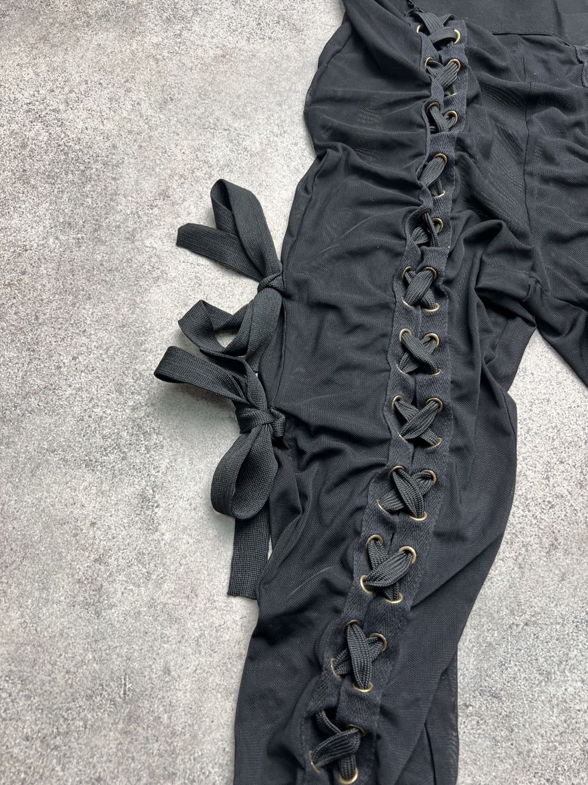 Cop Copine Cop Copine adorable gothic mesh leghings Size 28" / US 6 / IT 42 - 6 Thumbnail