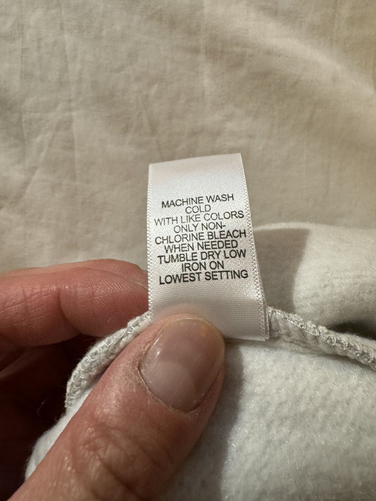 Essentials × Fear of God Sweat Shorts Reflective Size US 30 / EU 46 - 7 Thumbnail