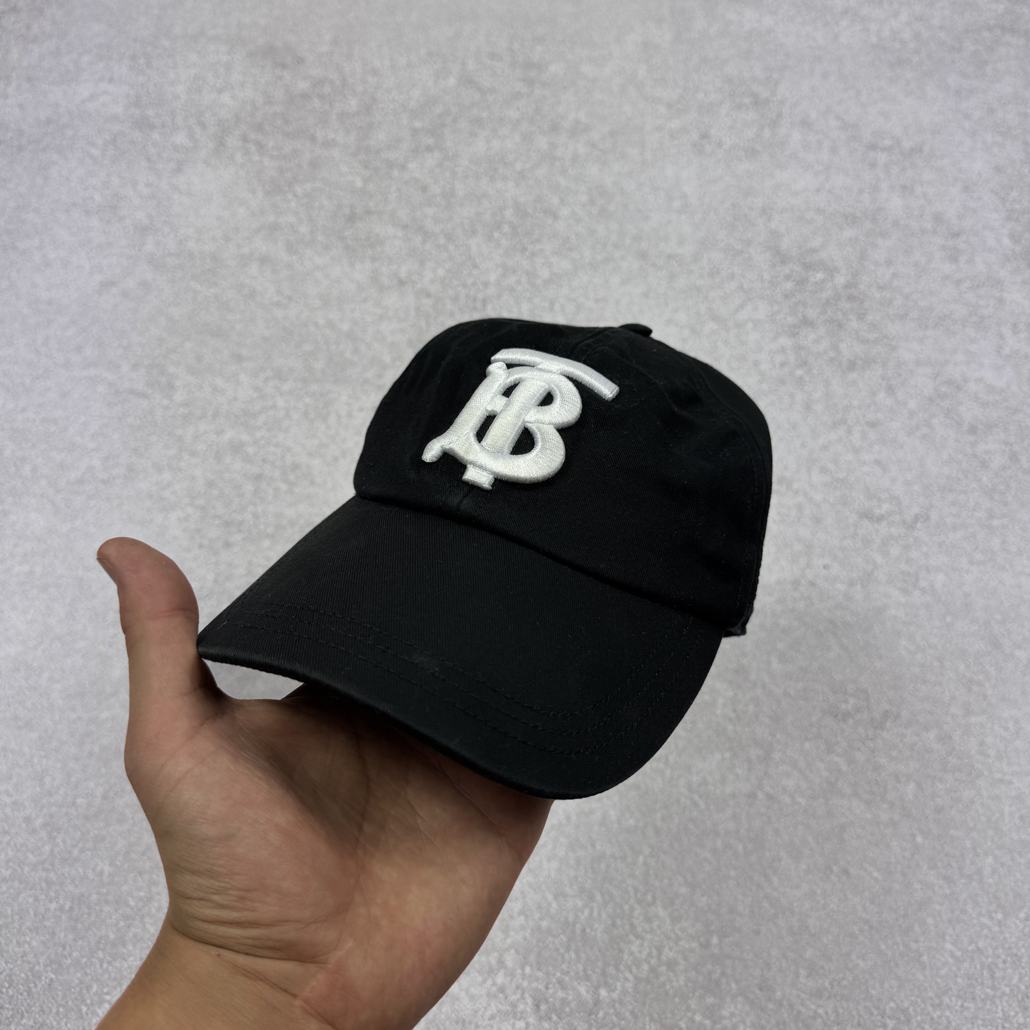 Burberry Authentic Burberry London 8068033 Black TB Logo Cap Size S-M Size ONE SIZE - 2 Thumbnail