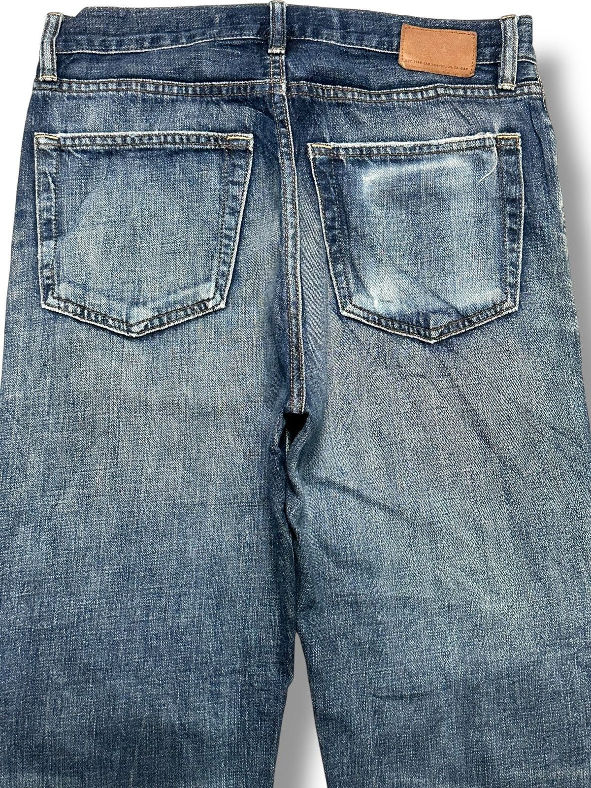Gap GAP Vintage Straight Loose Distressed Jeans With Faded Wash Size US 31 - 4 Thumbnail