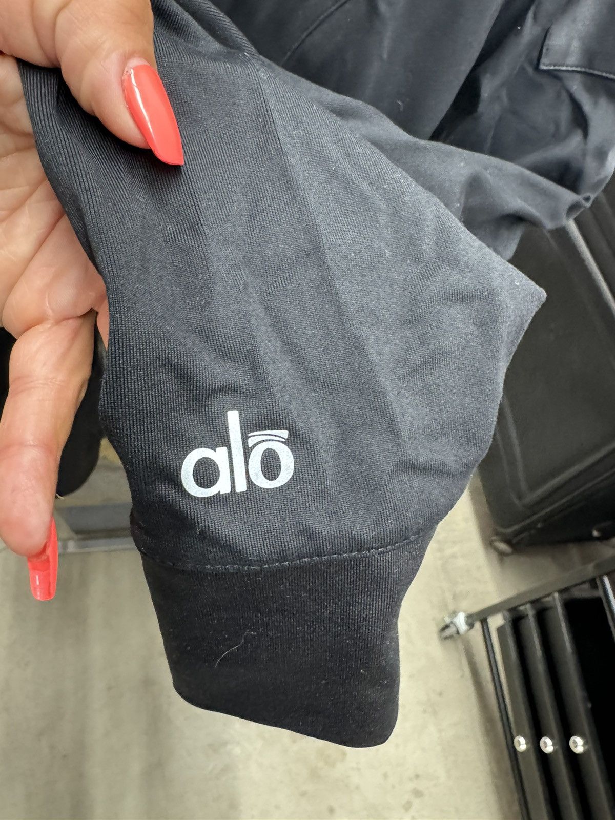 Alo Alo Yoga Jacket size L Size L / US 10 / IT 46 - 2 Thumbnail