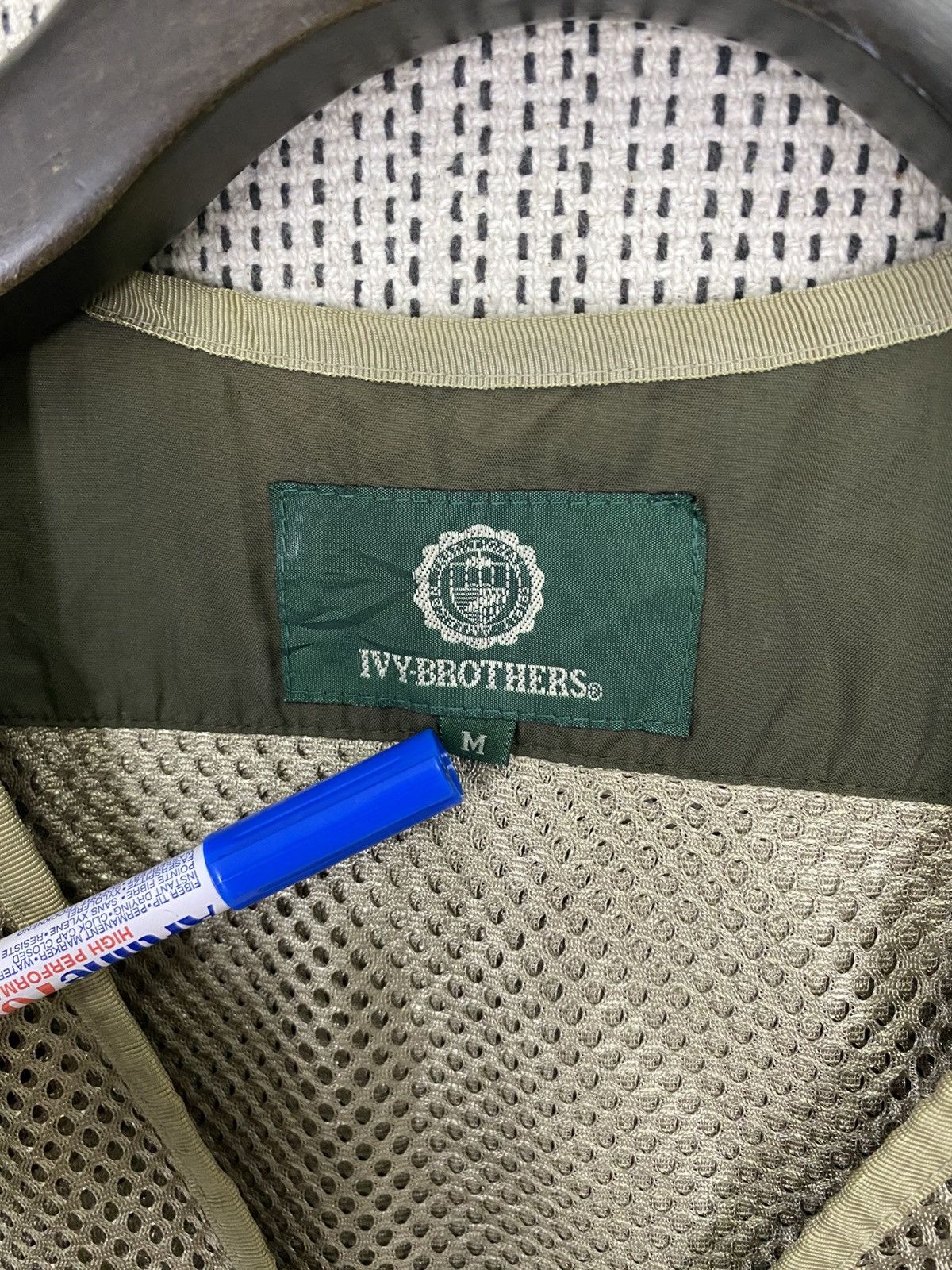 Voodoo Tactical Vintage ivy brothers tactical vest/fishing vest Size US M / EU 48-50 / 2 - 6 Thumbnail