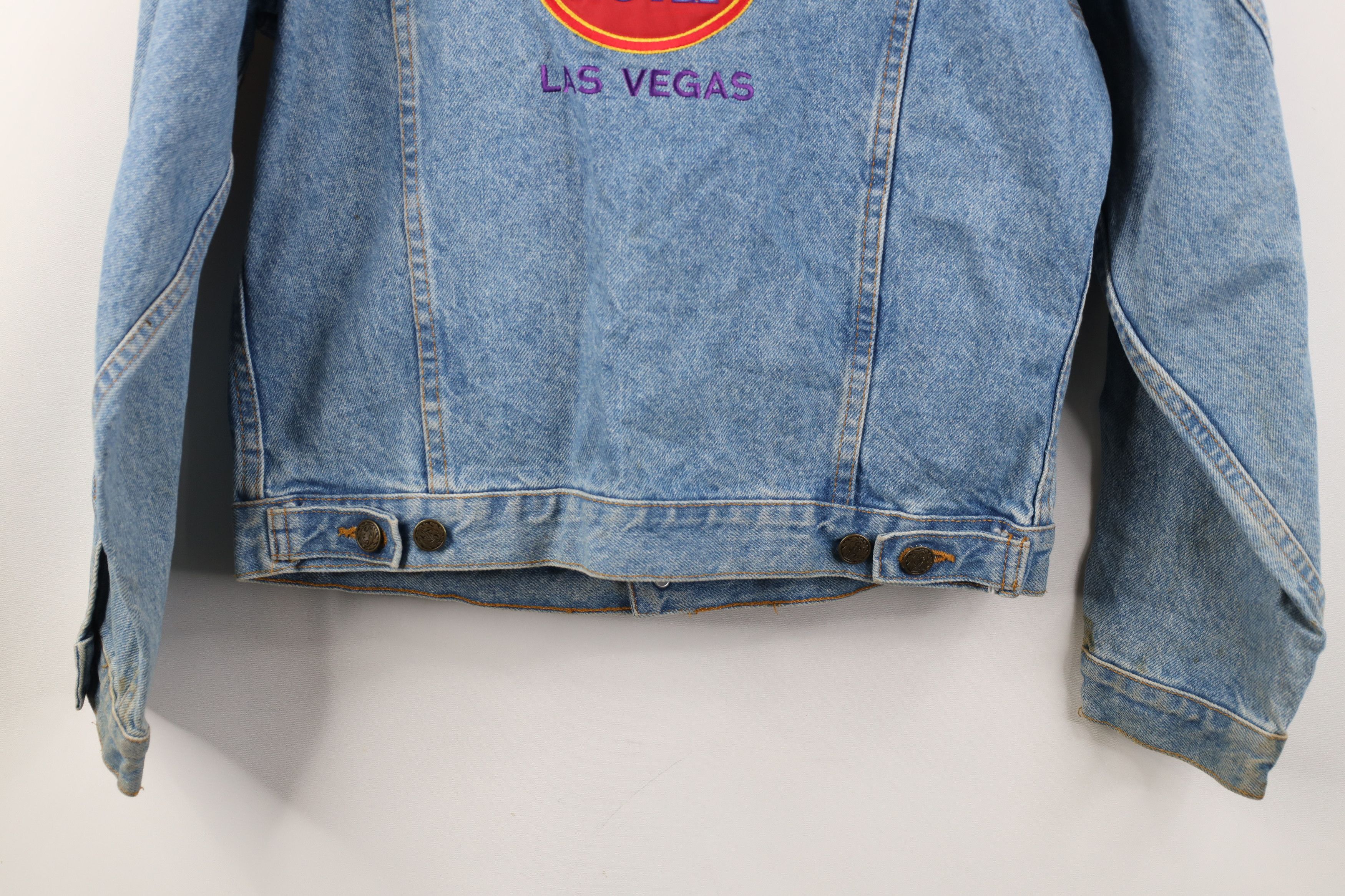 Hard Rock Cafe Vintage 90s Hard Rock Cafe Denim Trucker Jacket Blue USA Size L / US 10 / IT 46 - 17 Thumbnail