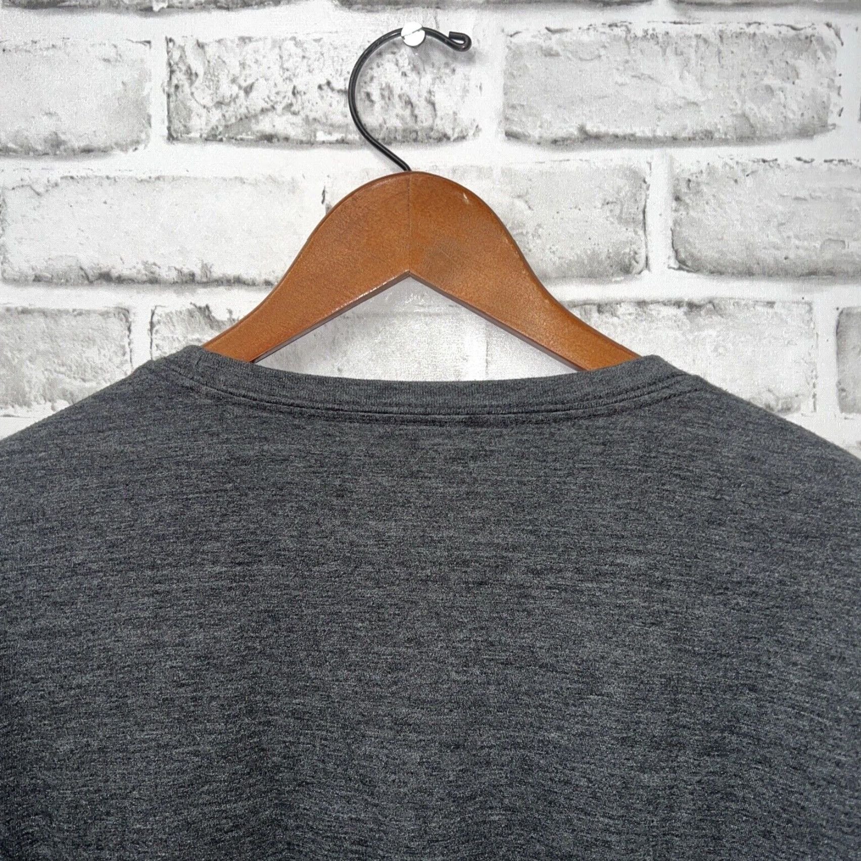 Lucky Brand Lucky Brand T-Shirt Mens XL Gray Regular Fit Size US XL / EU 56 / 4 - 5 Thumbnail