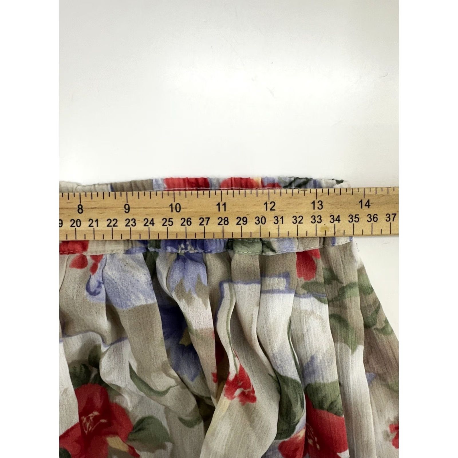 Vintage Alfred Dunner Skirt Womens 10P Petite Tan Floral Knee Length Elastic Waist Machine Washable Vintage? No Size 32" / US 10 / IT 46 - 7 Thumbnail
