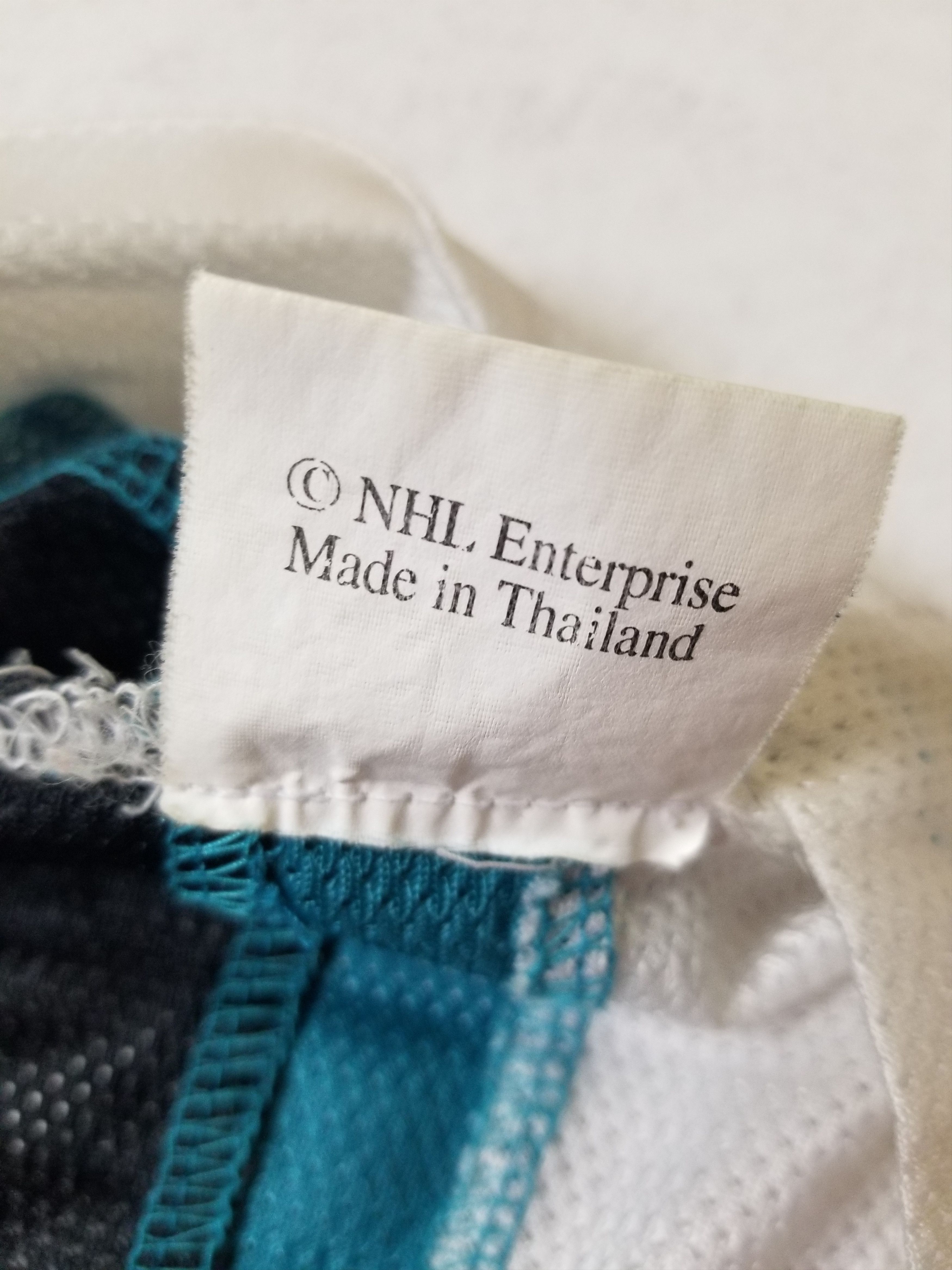 Other Vintage San Jose Sharks Twins Apparel NHL Jersey Size US XL / EU 56 / 4 - 4 Thumbnail