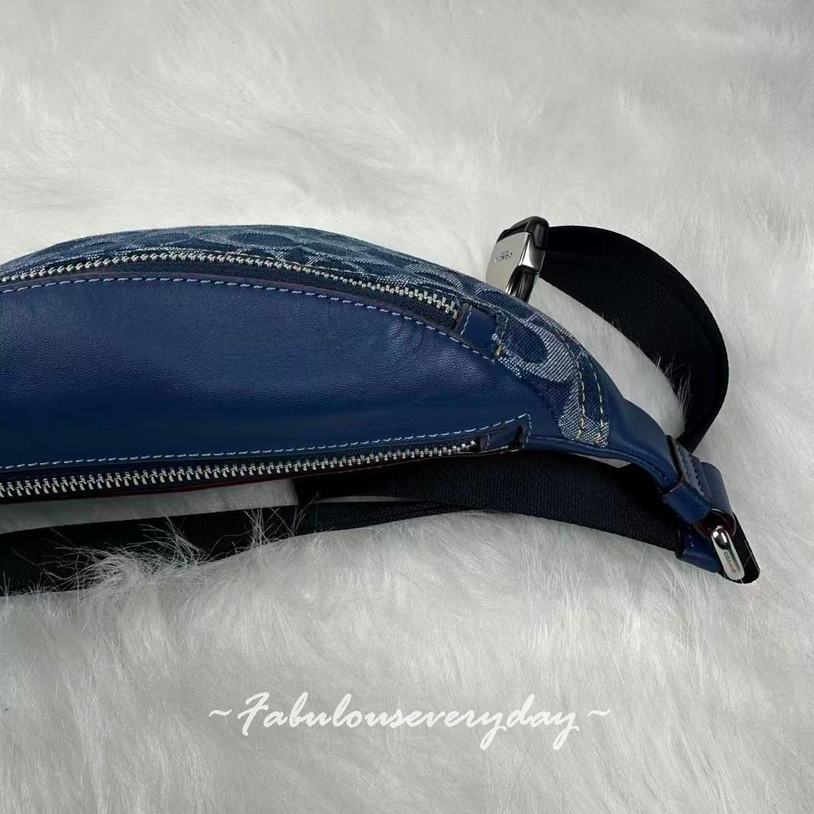 Coach Coach Men Warren Mini Belt Signature Denim Silver/Deep Blue Size ONE SIZE - 5 Thumbnail