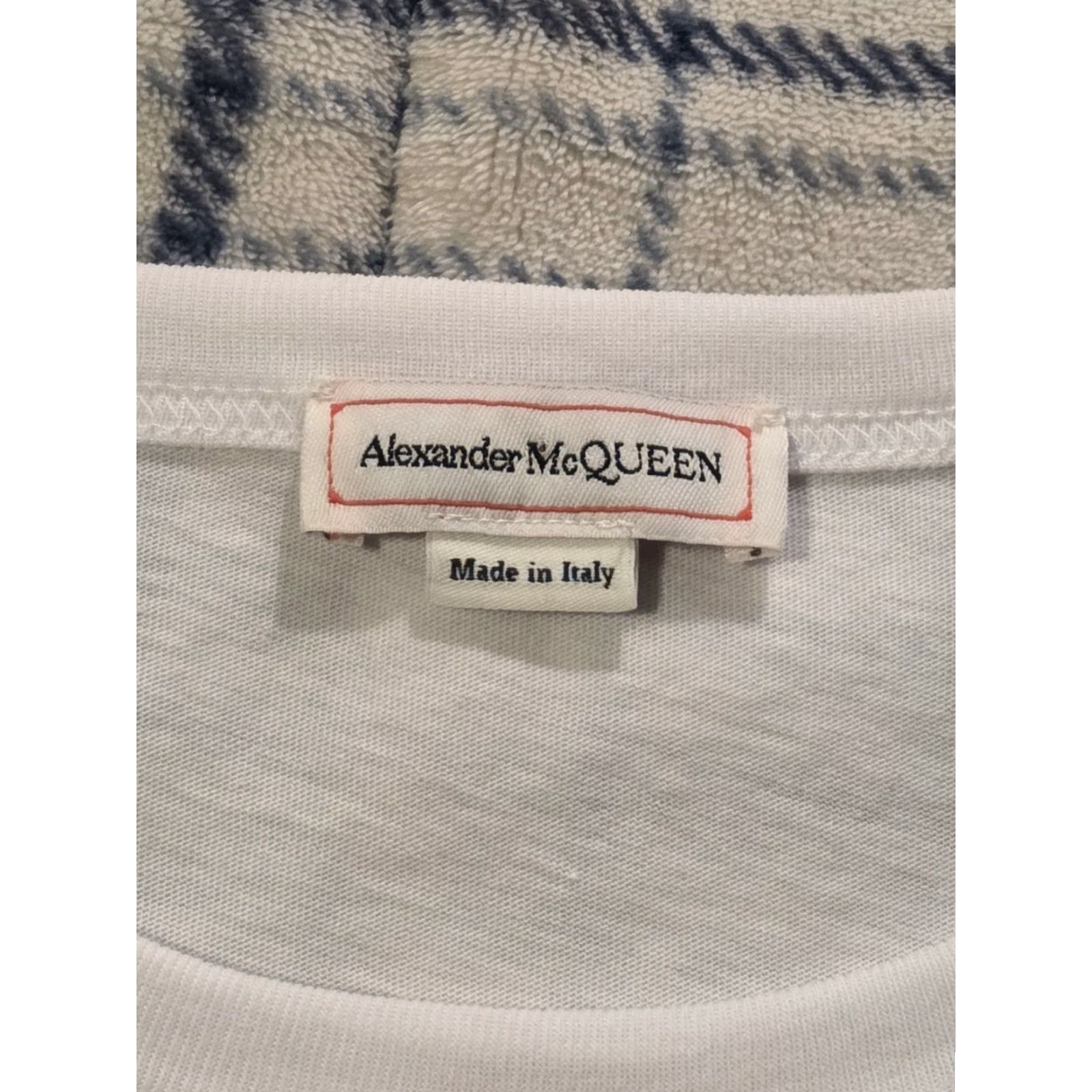 Alexander McQueen Alexander McQueen Spray Paint Stencil Skull T Shirt White Men's XL Size US XL / EU 56 / 4 - 5 Thumbnail