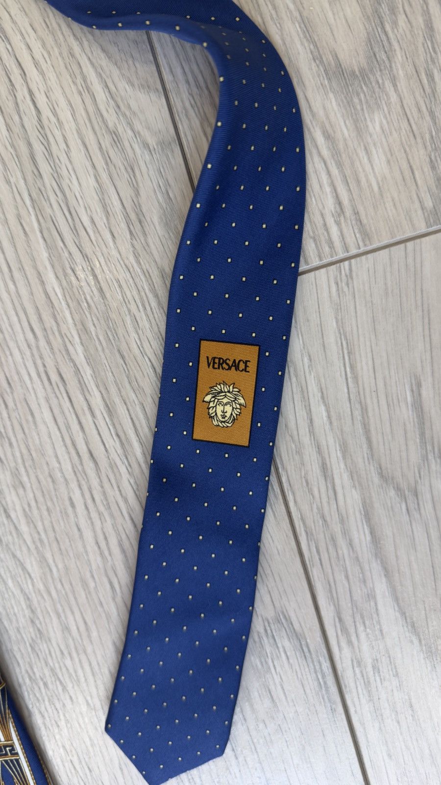 Versace Gianni Versace Vintage Silk Medusa Tie Size ONE SIZE - 2 Thumbnail