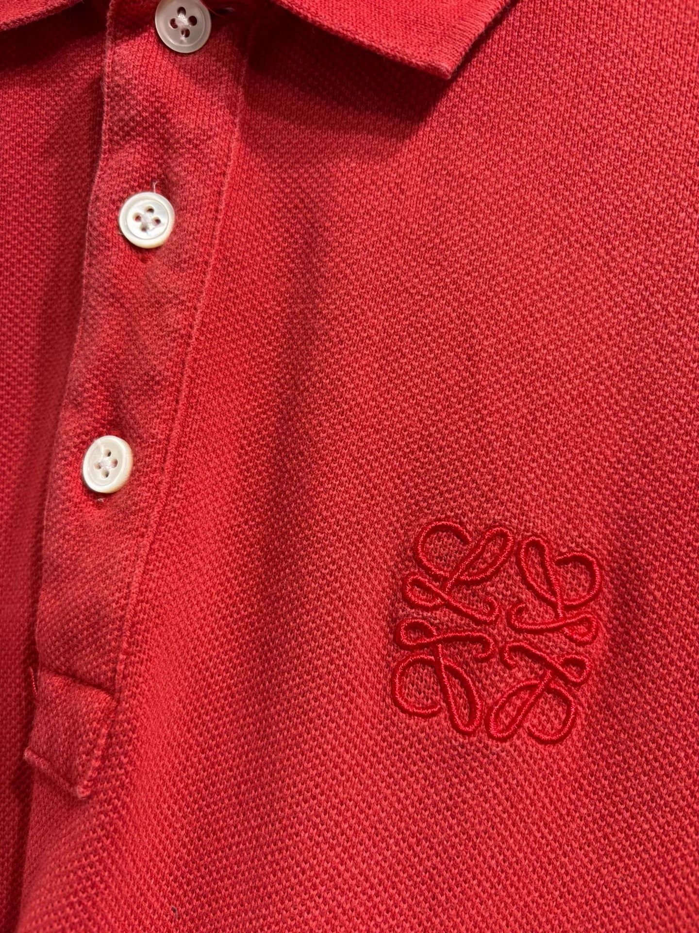 Loewe Loewe Men's Red Short Sleeve Polo Shirt K29 Size US L / EU 52-54 / 3 - 3 Thumbnail
