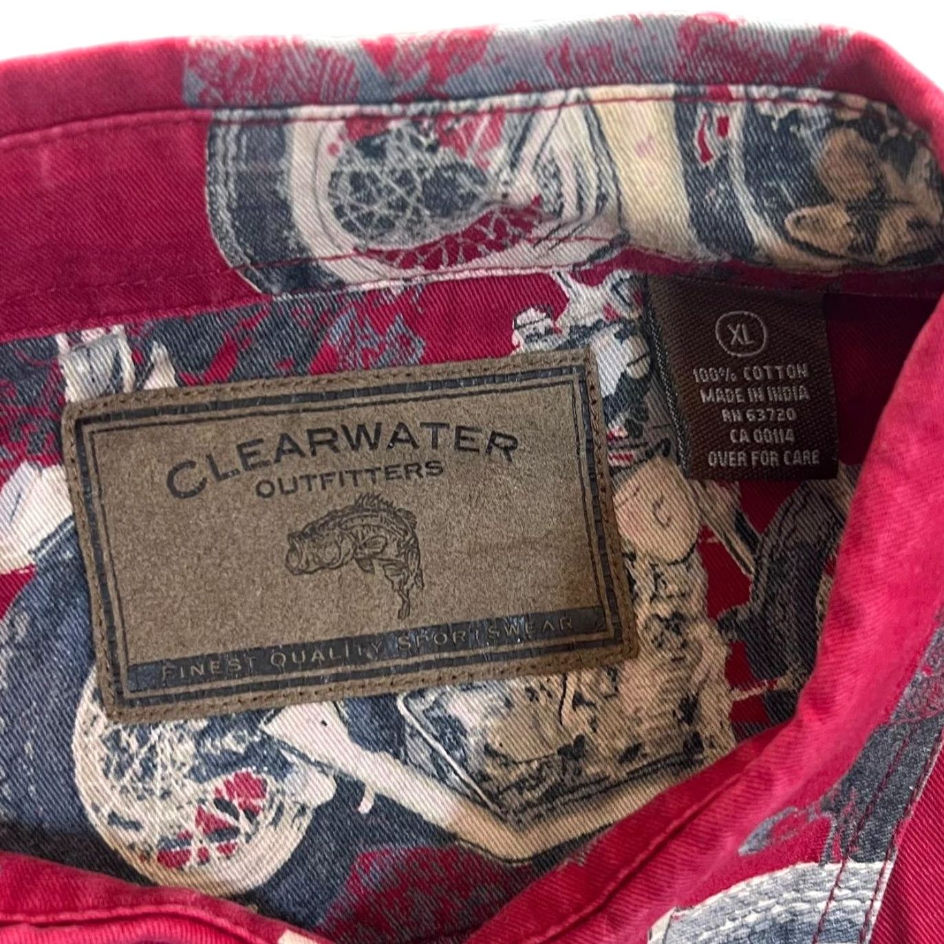 Vintage Clearwater Outfitters Motorcycle All-Over Print Short Sleeve Button-Up Shirt XL Red Mens Shirt Size US XL / EU 56 / 4 - 4 Thumbnail