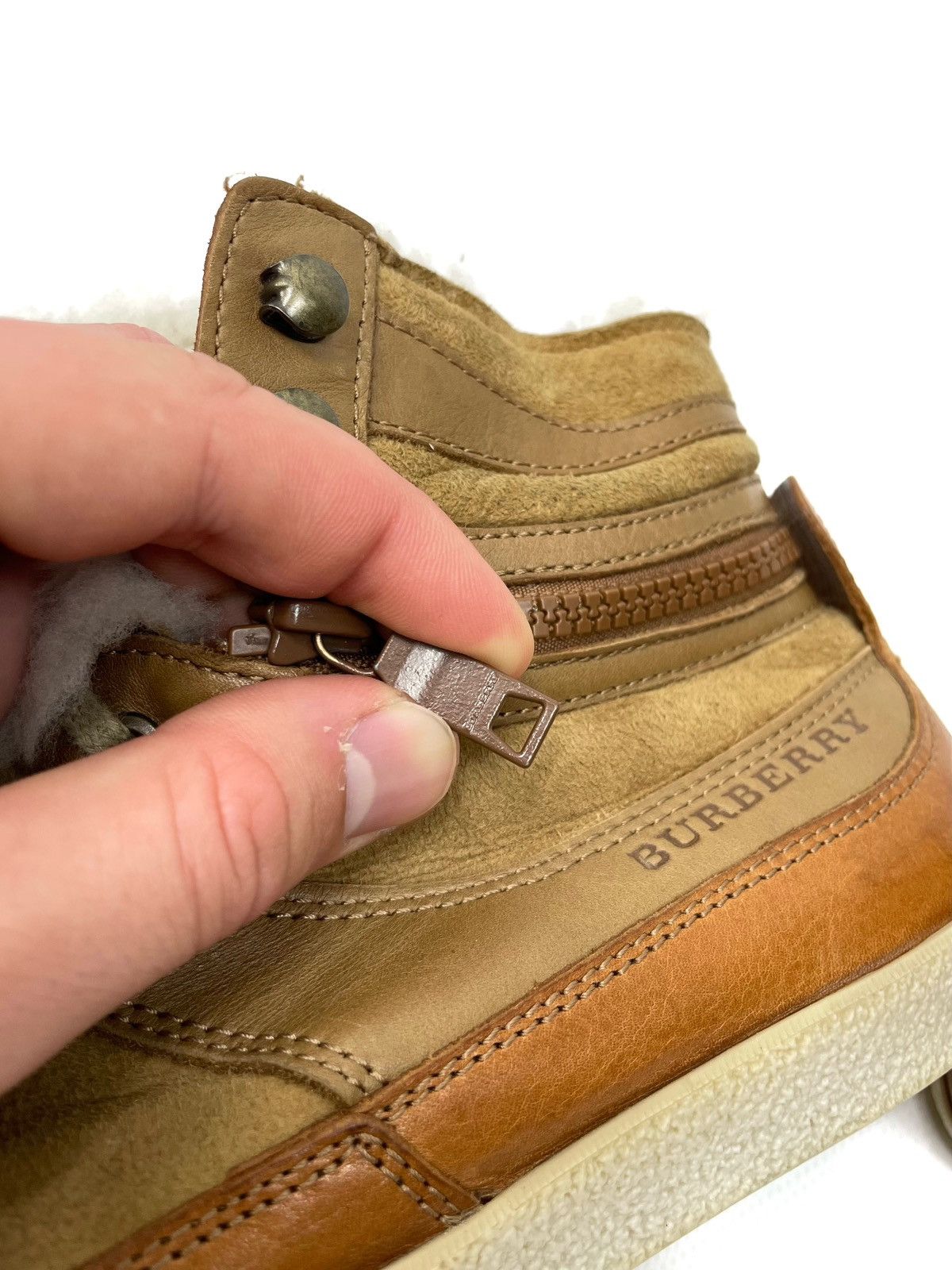 Burberry Burberry Archive Shearling-Lined Leather High-Top Sneakers Size US 8 / IT 38 - 14 Thumbnail