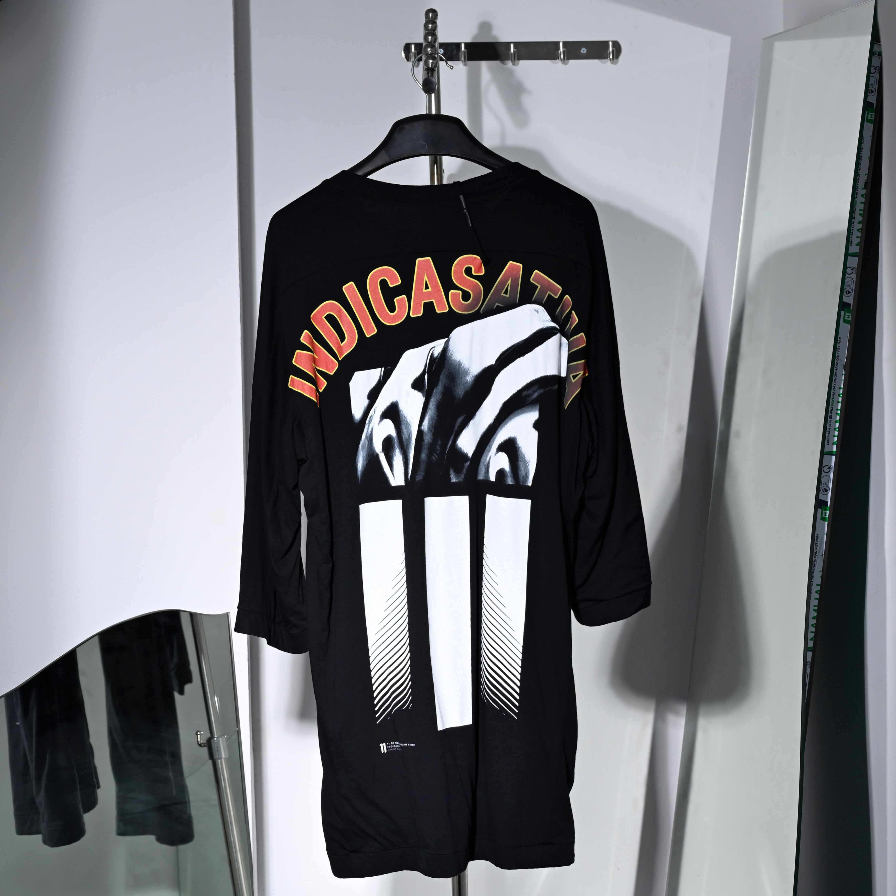 11 By Boris Bidjan Saberi 11 BY BORIS BIDJAN SABERI PRINTED LOGO EMBROIDERED TSHIRT Size US M / EU 48-50 / 2 - 2 Thumbnail