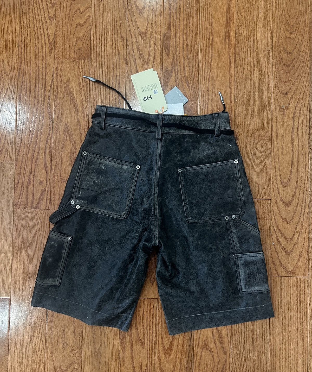 パンツ  Heron Preston H2 Leather Shorts Heron Preston H2 leather shorts