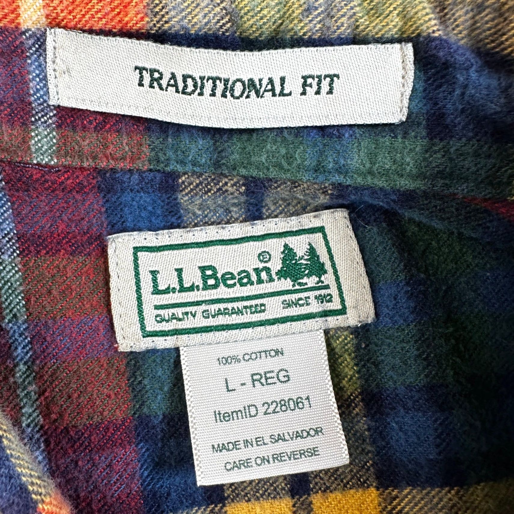 Vintage LL Bean Plaid Flannel Shirt Men's Long Sleeve Button-Down Cotton Traditional Fit Casual Workwear Size US L / EU 52-54 / 3 - 2 Thumbnail