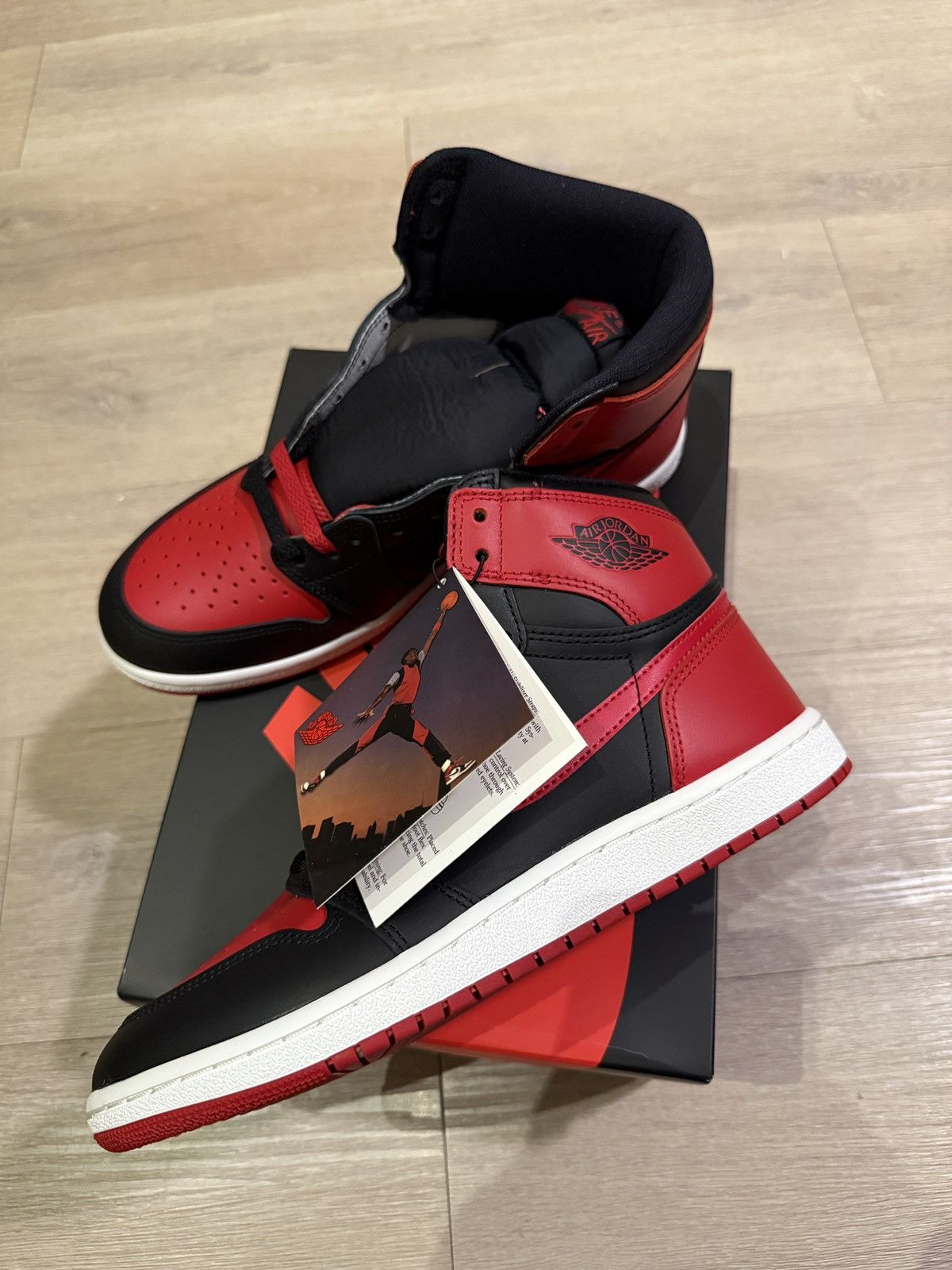 Jordan Brand × Nike Air Jordan 1 High Bred Banned 2025 Size US 10 / EU 43 - 2 Thumbnail