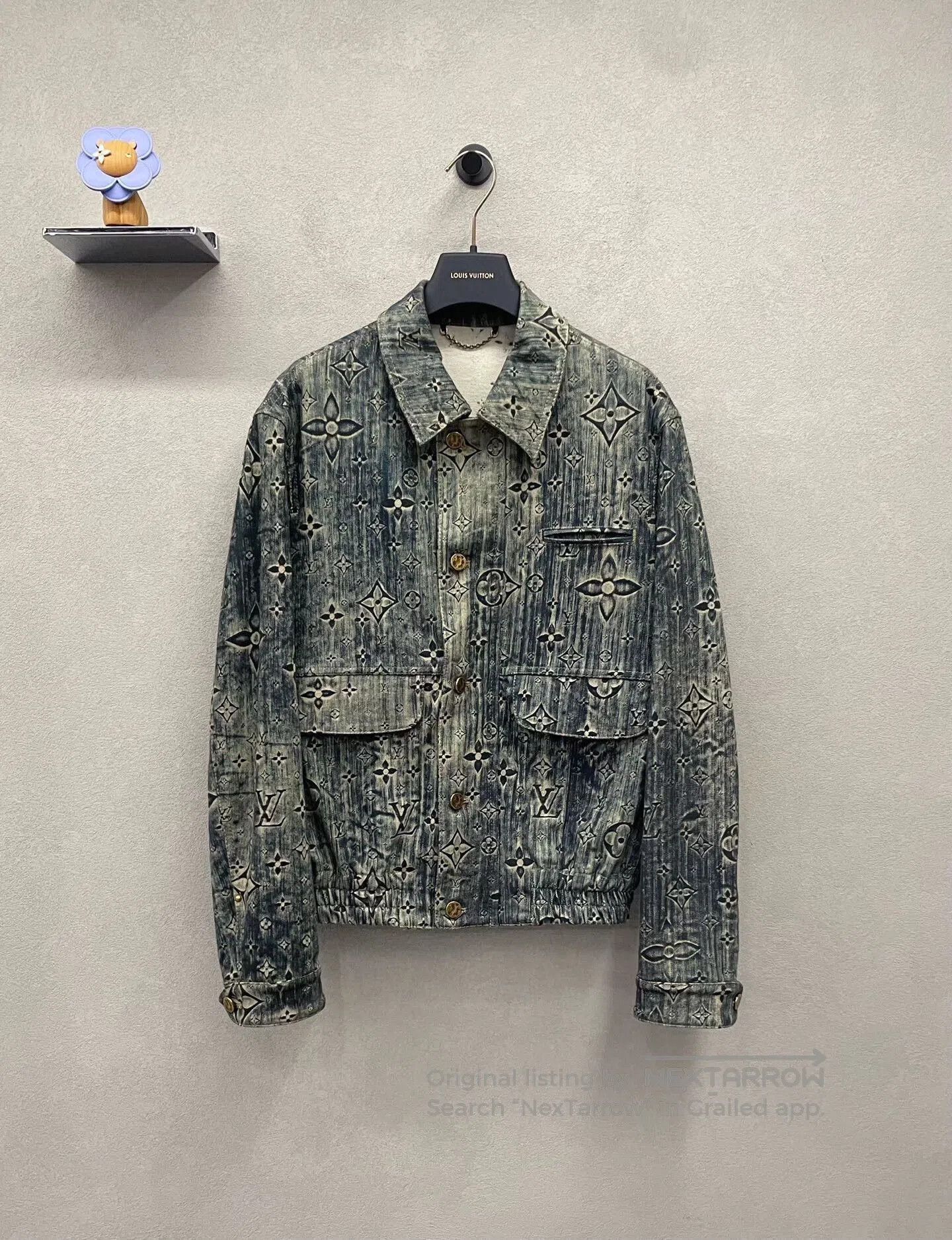 vintage lv denim jacket size 46.