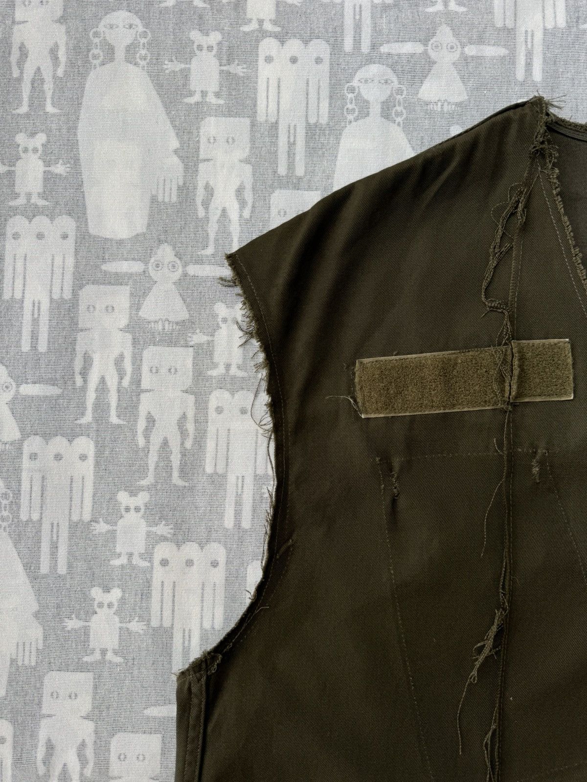 Maison Margiela Maison Martin Margiela SS00 Artisanal Reworked Army Vest Size US S / EU 44-46 / 1 - 2 Thumbnail