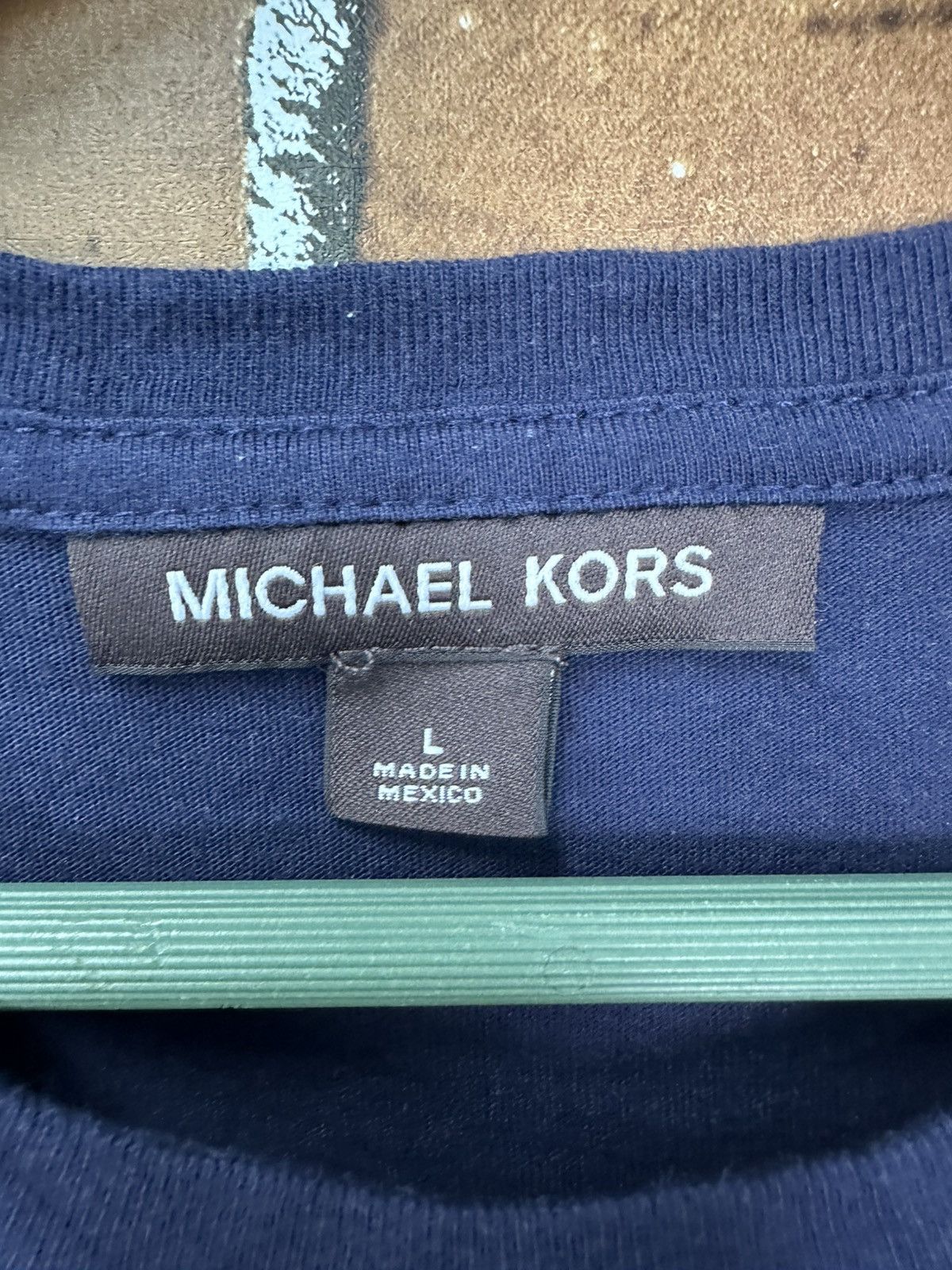 Michael Kors Michael Kors Big Logo Tshirt A984 Size US L / EU 52-54 / 3 - 7 Thumbnail