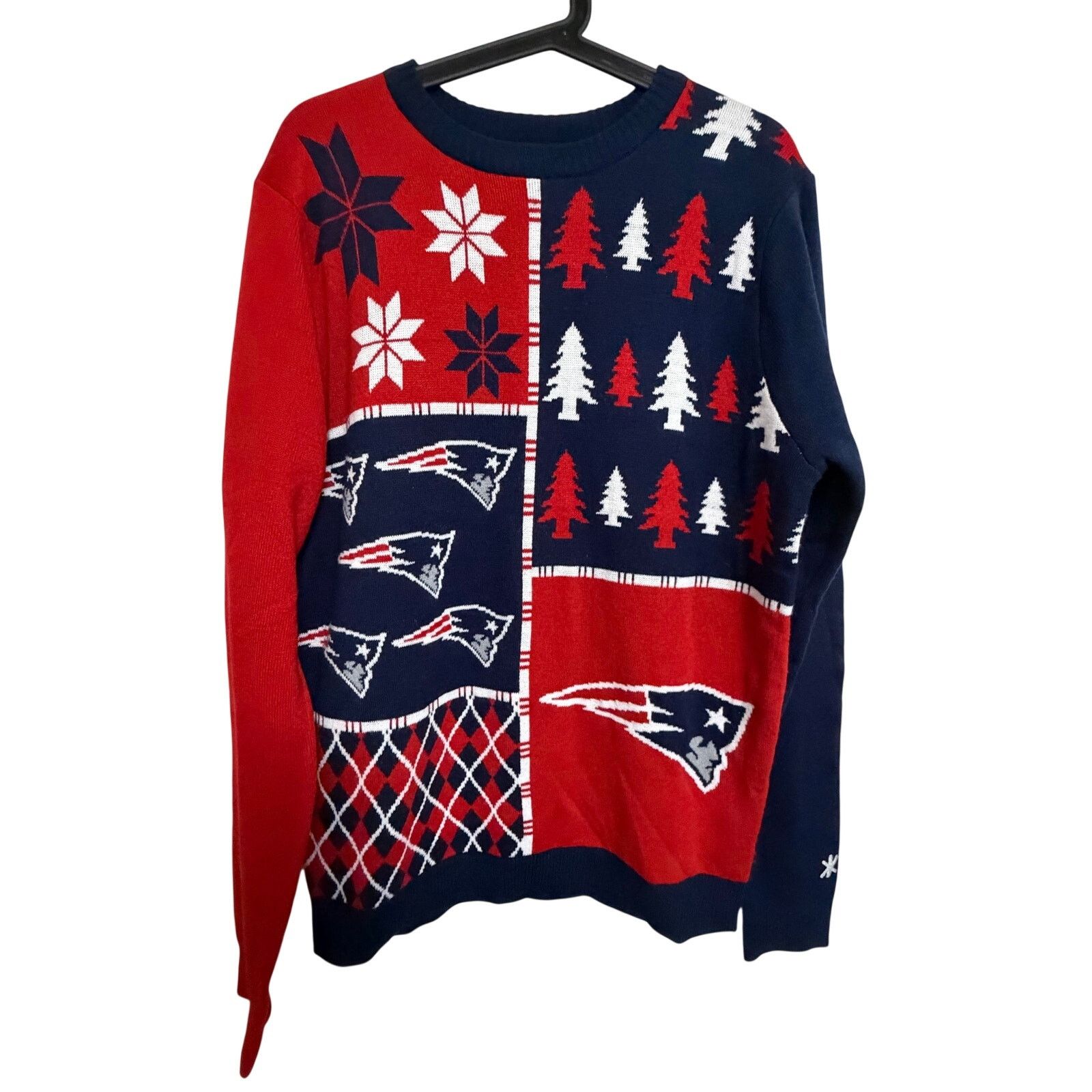 NFL NFL Team Apparel New England Patriots Ugly Sweater Mens M Size US L / EU 52-54 / 3 - 1 Thumbnail