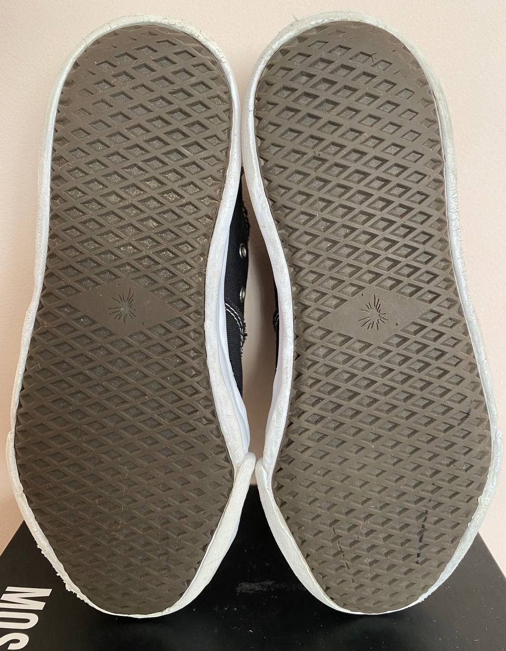 Maison MIHARA YASUHIRO Maison Mihara Yasuhiro Low Top Sneaker 11/44 Size US 11 / EU 44 - 8 Thumbnail