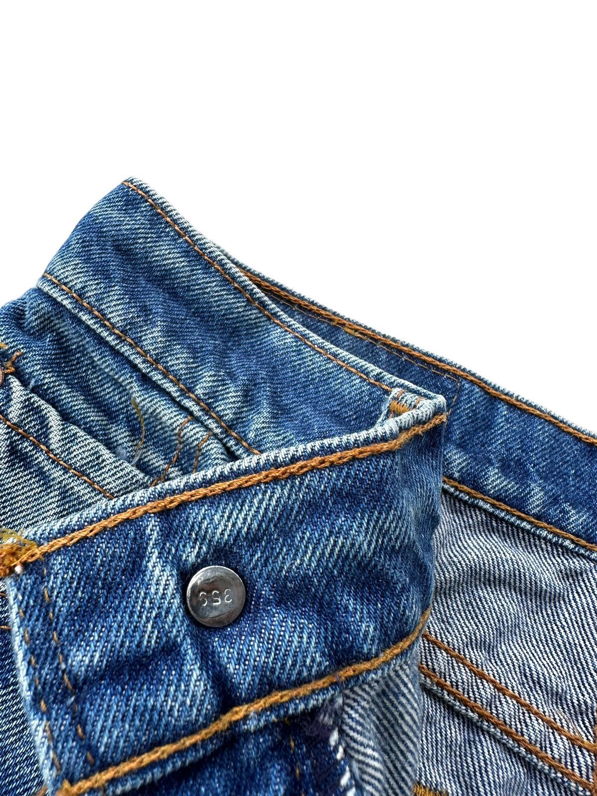 Levi's Vintage Levi’s 505-0217 top button 359 blue denim jeans Size US 26 / EU 42 - 10 Thumbnail
