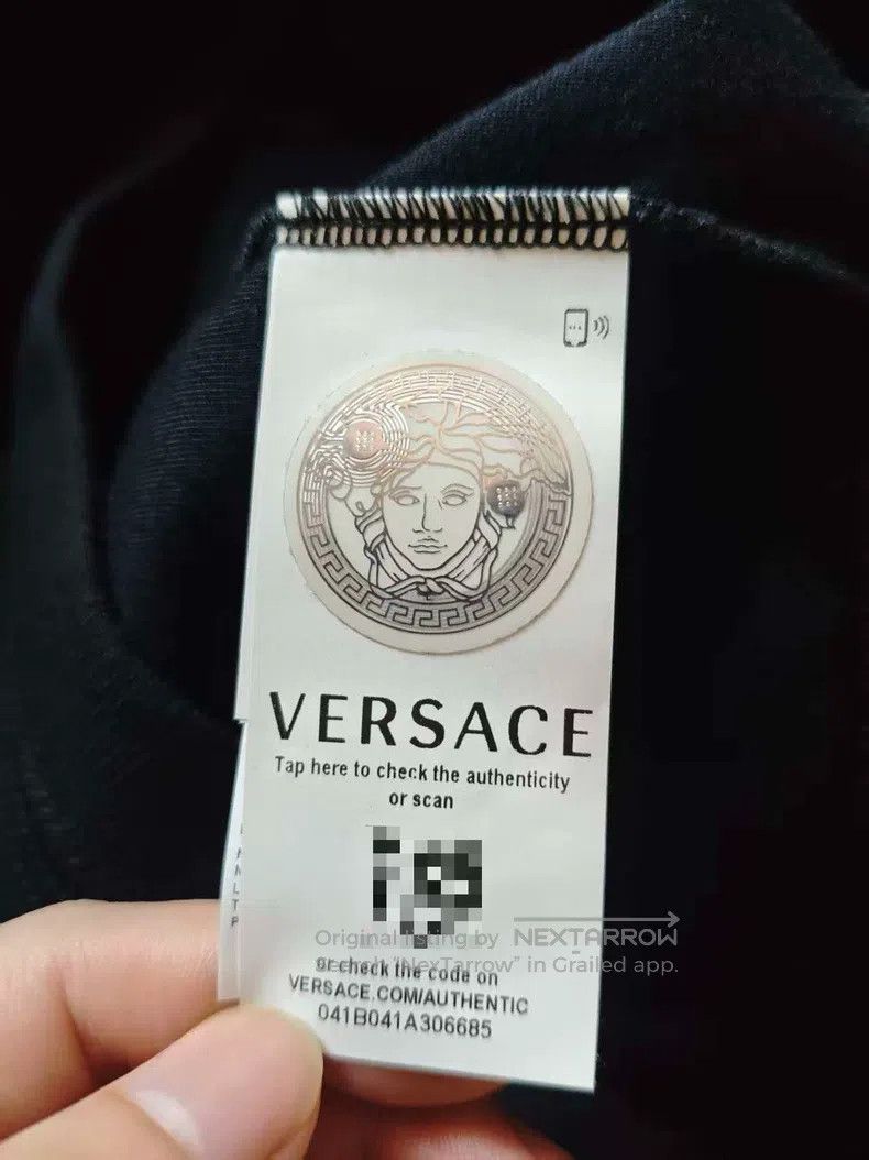 Versace Versace Color-block letter-print hooded jacket Size US L / EU 52-54 / 3 - 5 Thumbnail