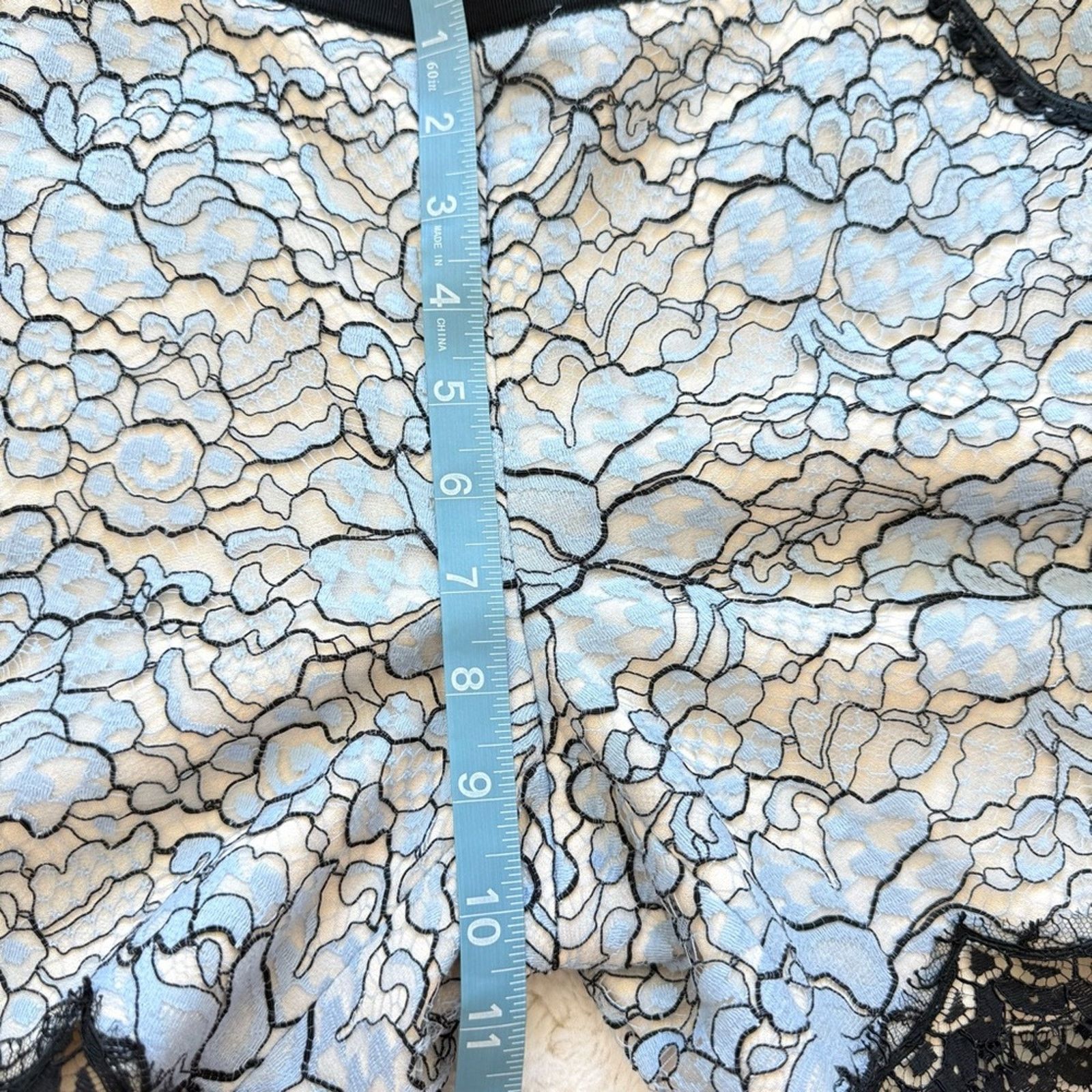 Other Andrew GN women laces shorts size 6 US Retail 580$ Size 28" / US 6 / IT 42 - 11 Thumbnail