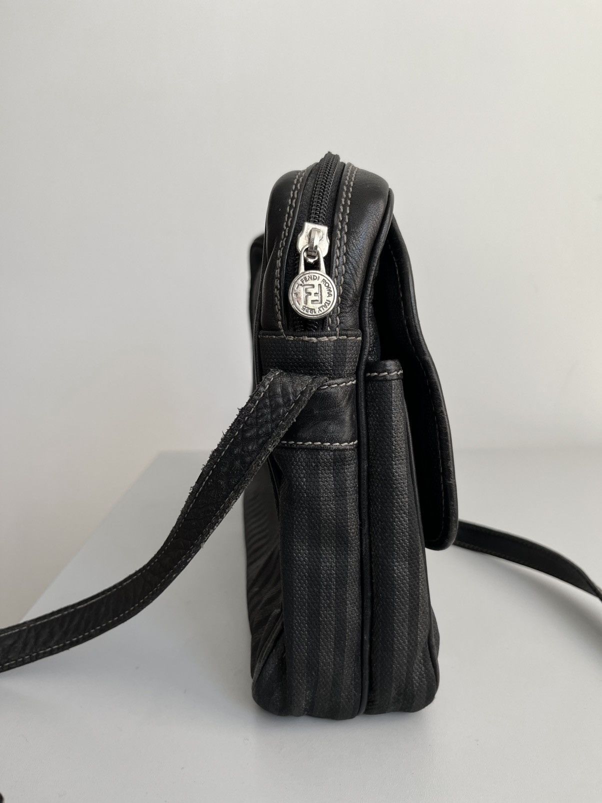 Fendi Vintage Fendi 90s striped crossbody bag Size ONE SIZE - 4 Thumbnail