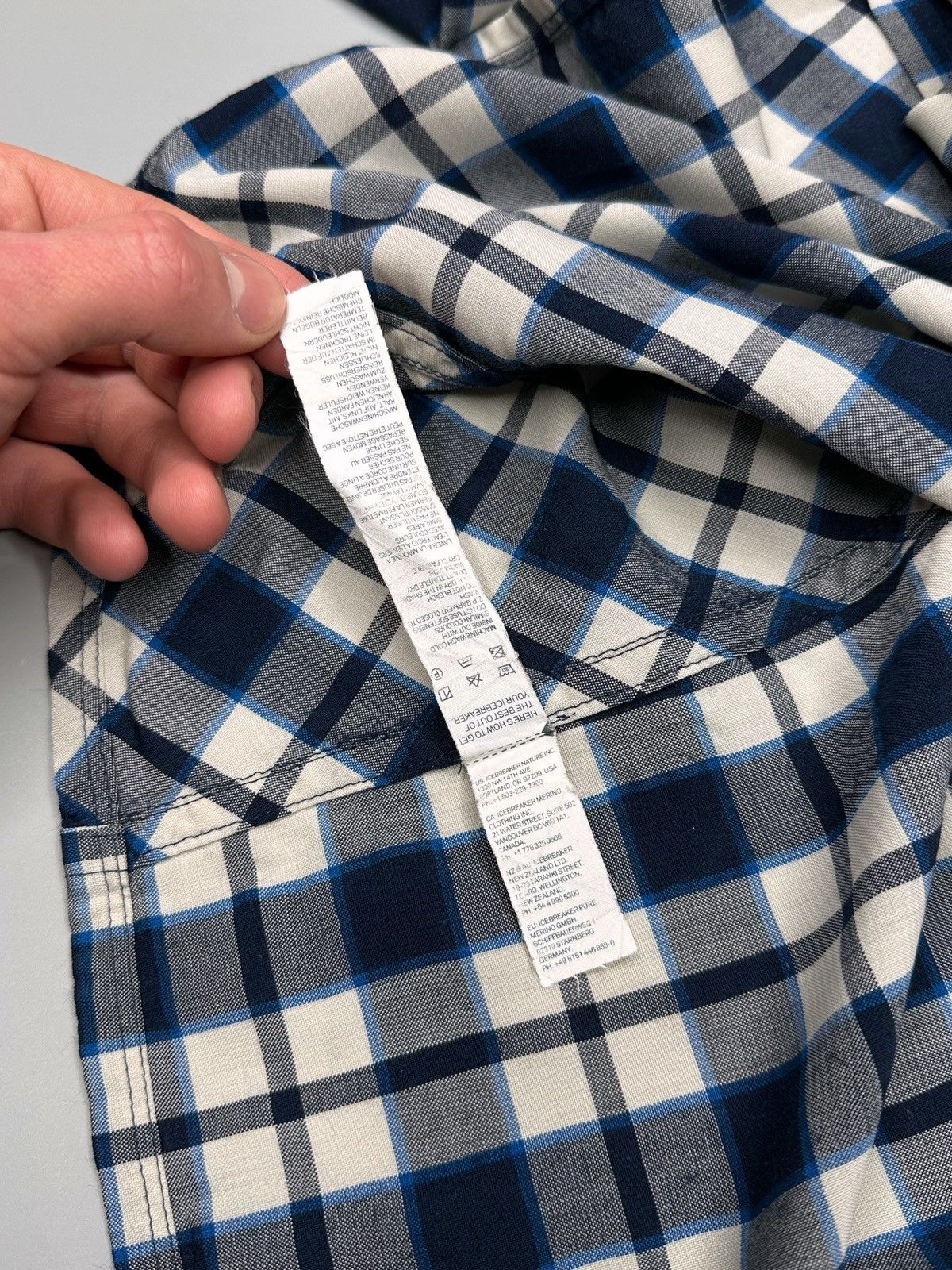 Icebreaker Icebreaker Wool Button Up Shirt Outdoor Size US L / EU 52-54 / 3 - 11 Thumbnail