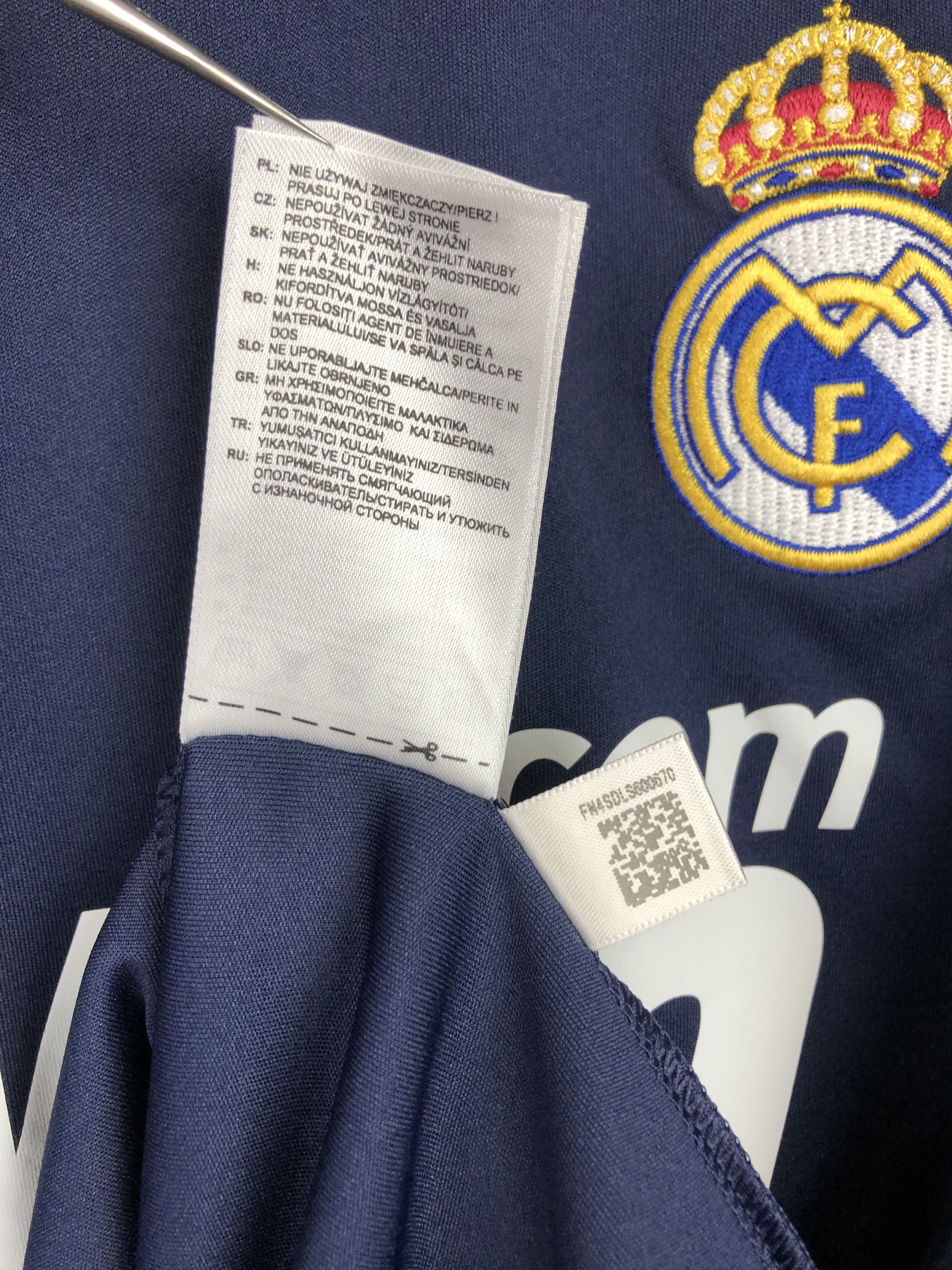 Adidas Real Madrid football shirt Soccer Adidas Jersey Camiseta Size US XL / EU 56 / 4 - 6 Thumbnail