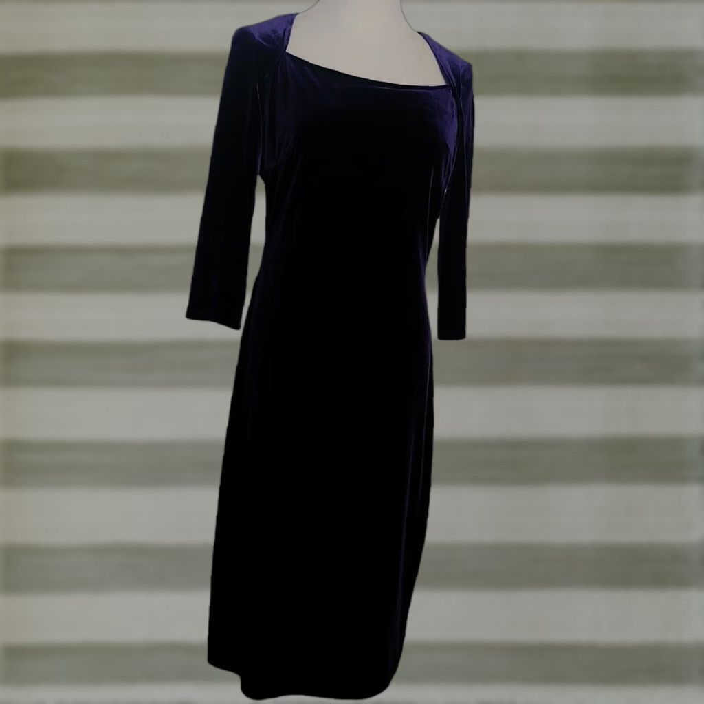 Vintage VINTAGE JS Collections Dress Velour Purple 90s Gothic Whimsical Knee Length Half Sleeve Zip Scoop Neck 12 Women Mens? Size XL / US 12-14 / IT 48-50 - 1 Thumbnail