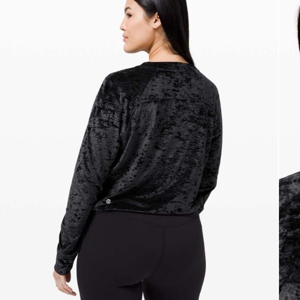 Lululemon Lululemon Black Warm Down Crushed Velvet Top Size 8 Size M / US 6-8 / IT 42-44 - 2 Thumbnail
