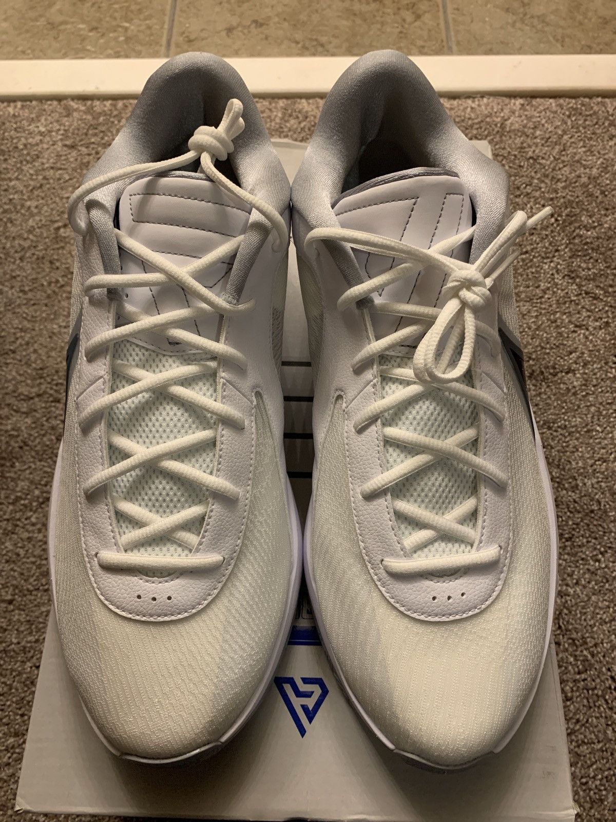 Nike Nike Giannis Freak 6 Men's Shoes Size 13 Size US 13 / EU 46 - 1 Thumbnail