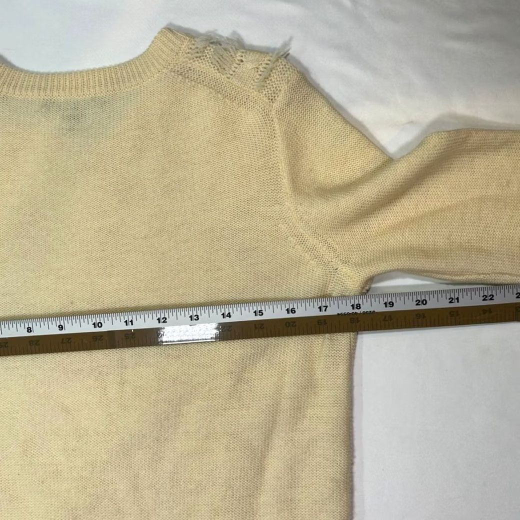 Vintage J Crew Sweater Womens Small Cream Wool Cable knit Crew Neck Size S / US 4 / IT 40 - 8 Thumbnail