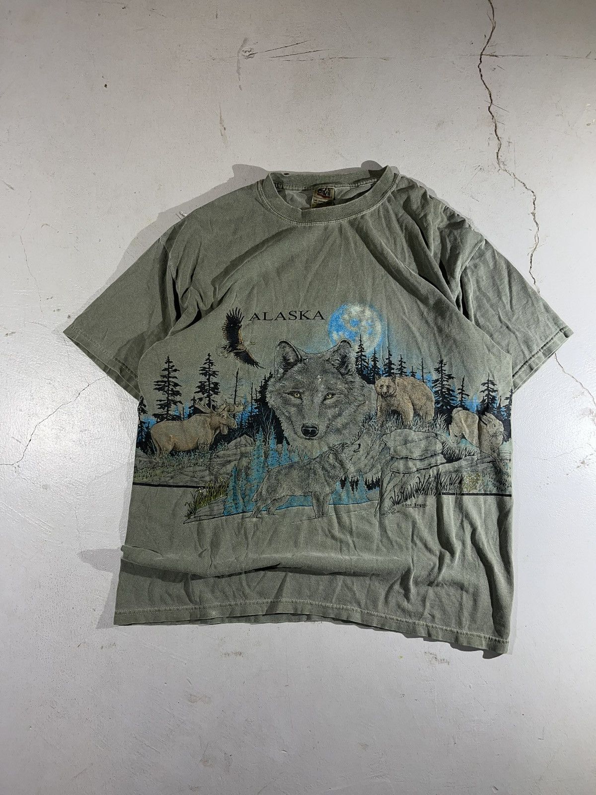 Anvil Vintage wolf nature all over print 90 tee Size US XL / EU 56 / 4 - 1 Thumbnail