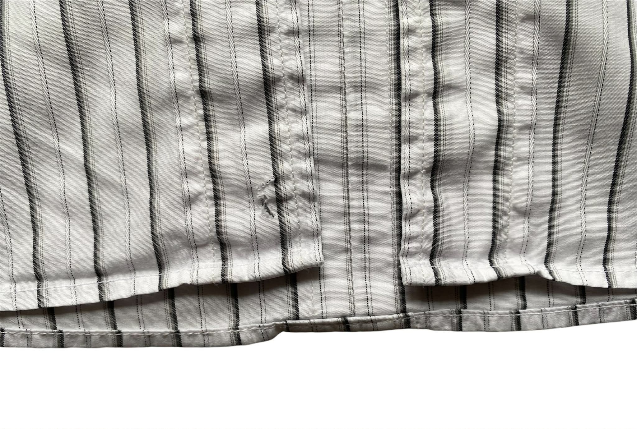 Gucci Gucci Striped Button Up Long Sleeve GC Logo No Buttons Size US M / EU 48-50 / 2 - 11 Thumbnail