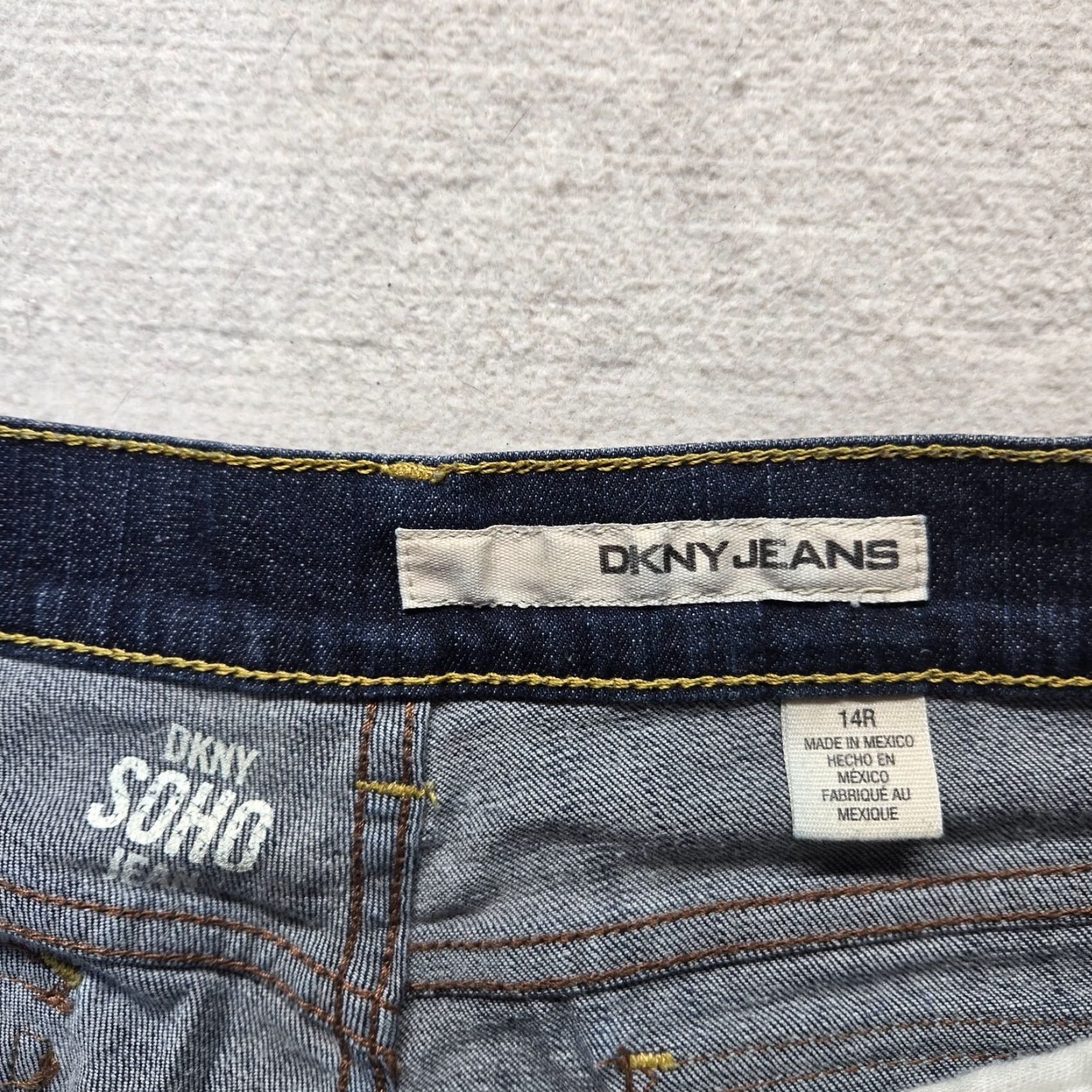 DKNY DKNY Soho Jeans Bootcut Mid Rise Denim Pants Women 14R Blue Cotton Blend Regular Stretch Pockets Zipper Button Denim Jeans Modern 90s? Wait. Size 36" / US 14 / IT 50 - 3 Thumbnail