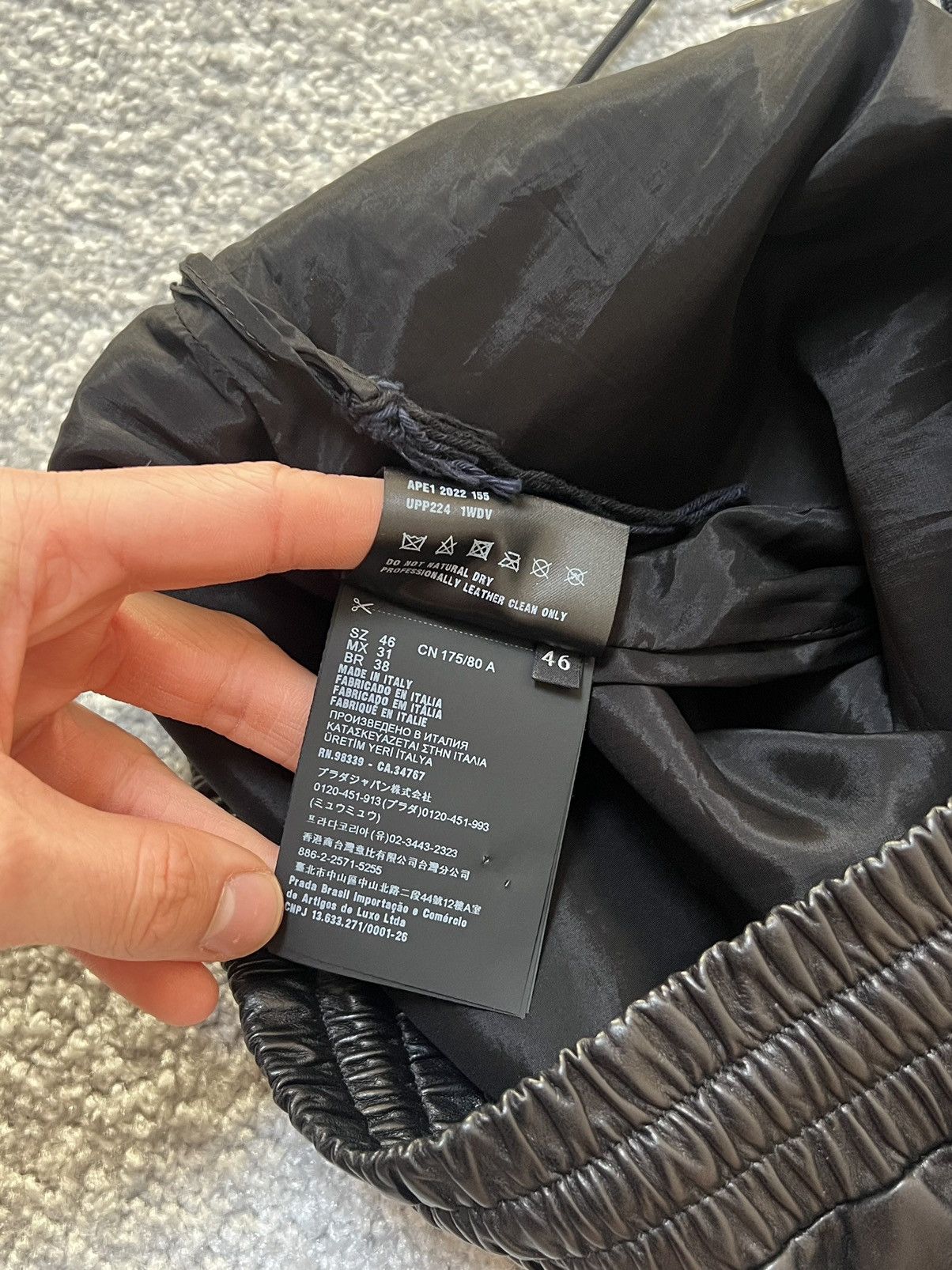 Prada Prada Nappa Leather Bermuda Black Shorts Size 46 Size US 32 / EU 48 - 11 Thumbnail