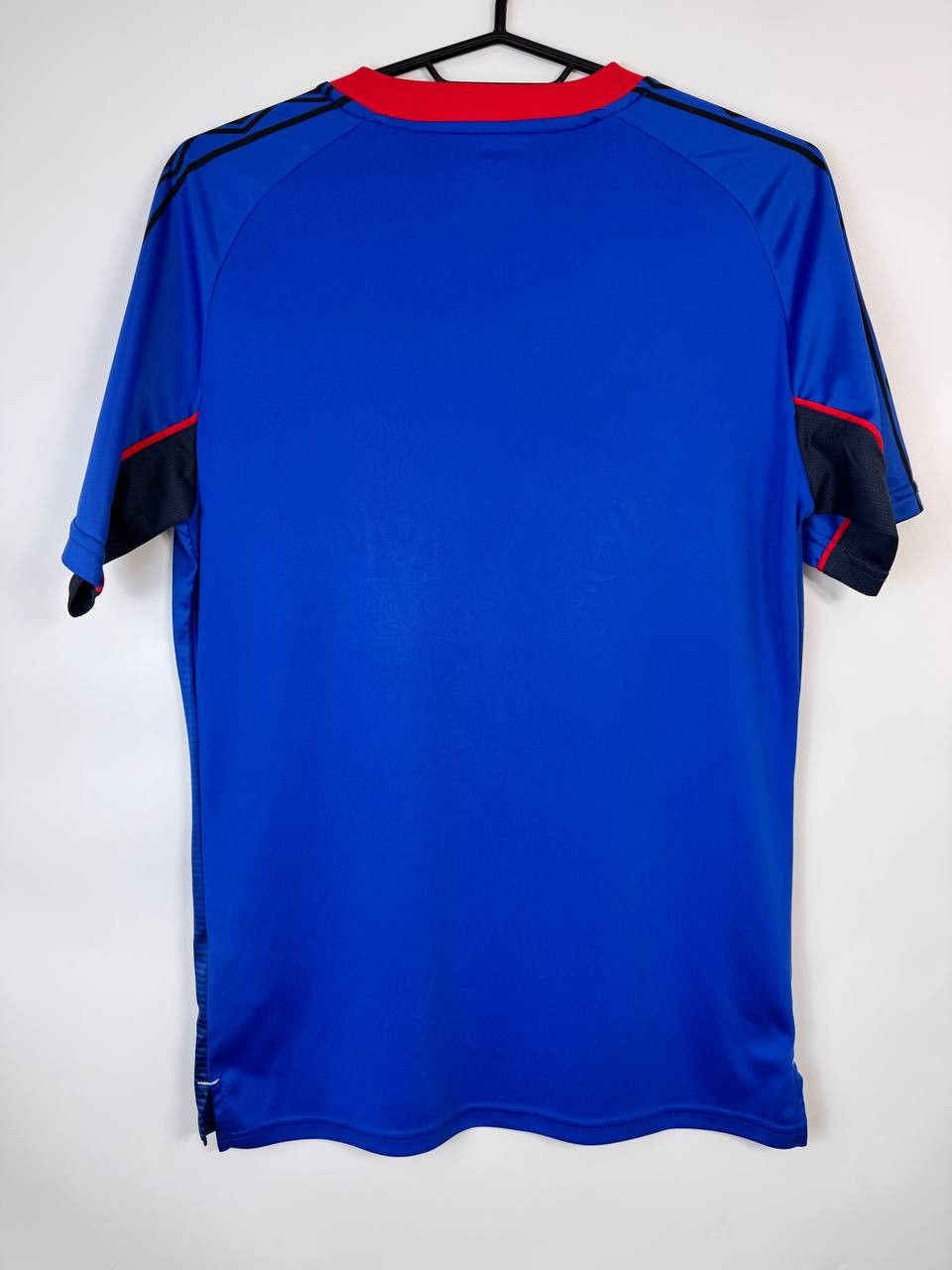 Umbro CARLISLE UNITED 2018 2019 HOME SHIRT UMBRO FOOTBALL Sz S Size US S / EU 44-46 / 1 - 4 Thumbnail